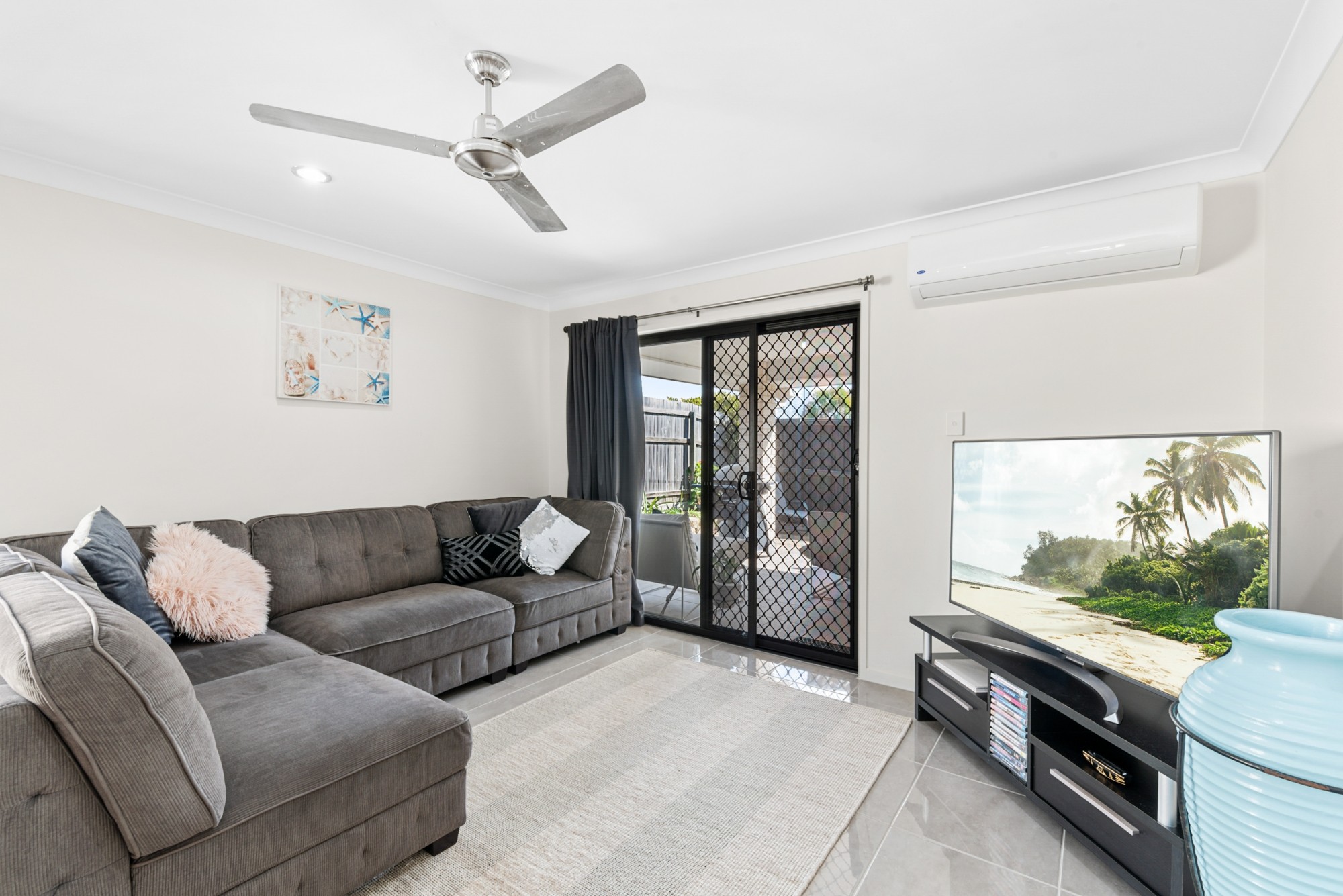 24 Denham Crescent, North Lakes, QLD 4509