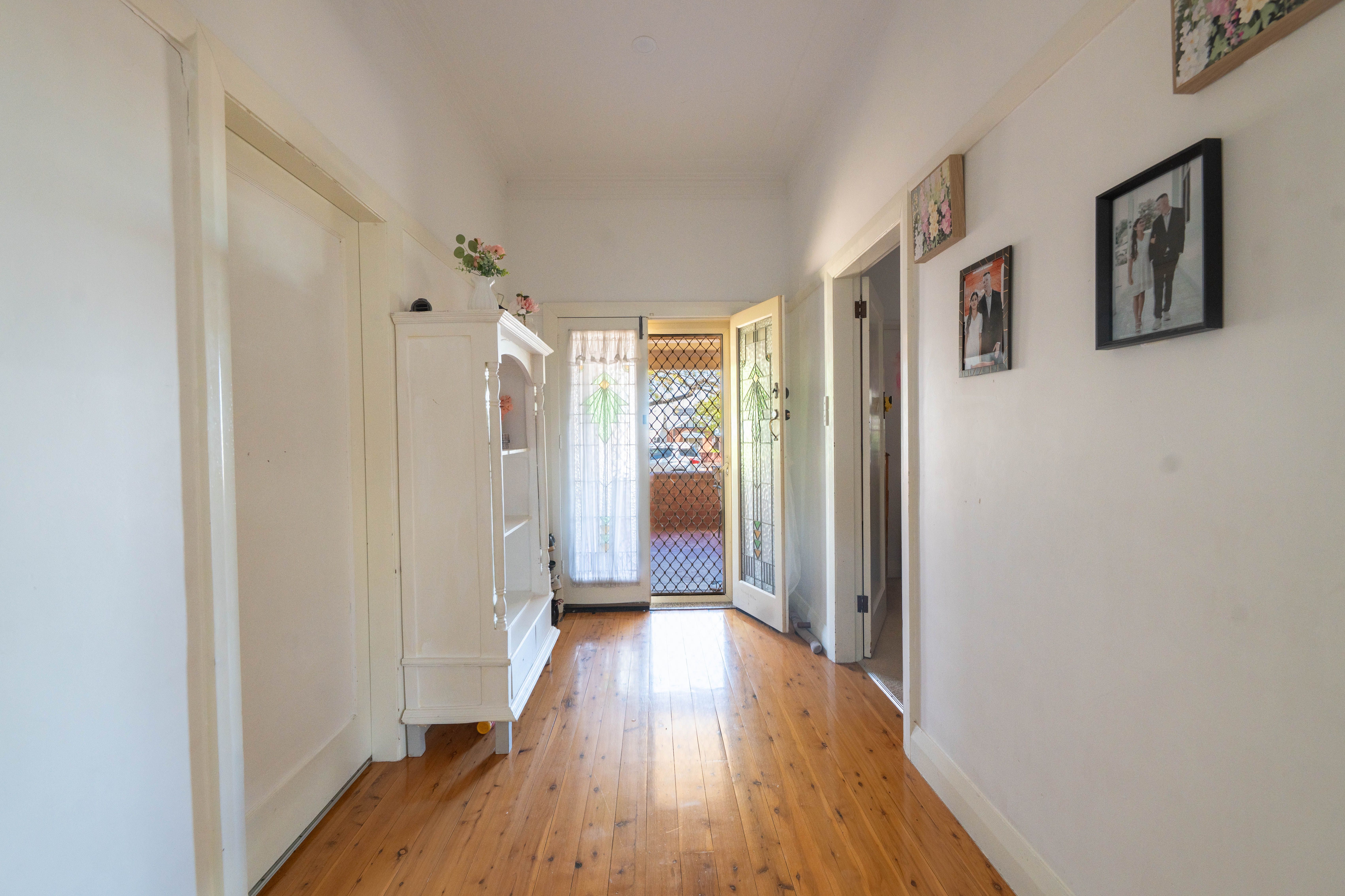 46 Cecile Street — photo 9 of 12
