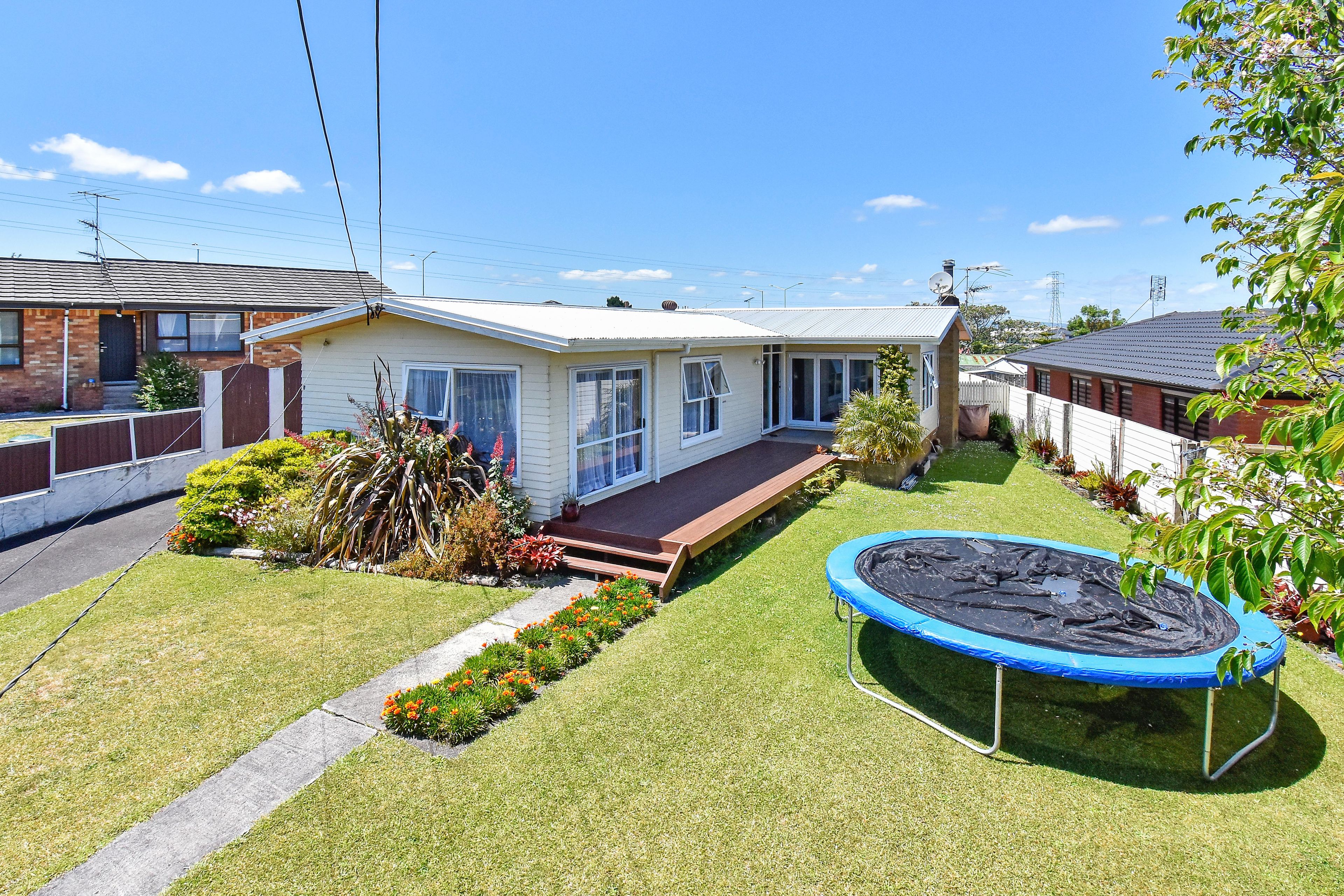 1 Sexton Place, Manurewa, Manukau City