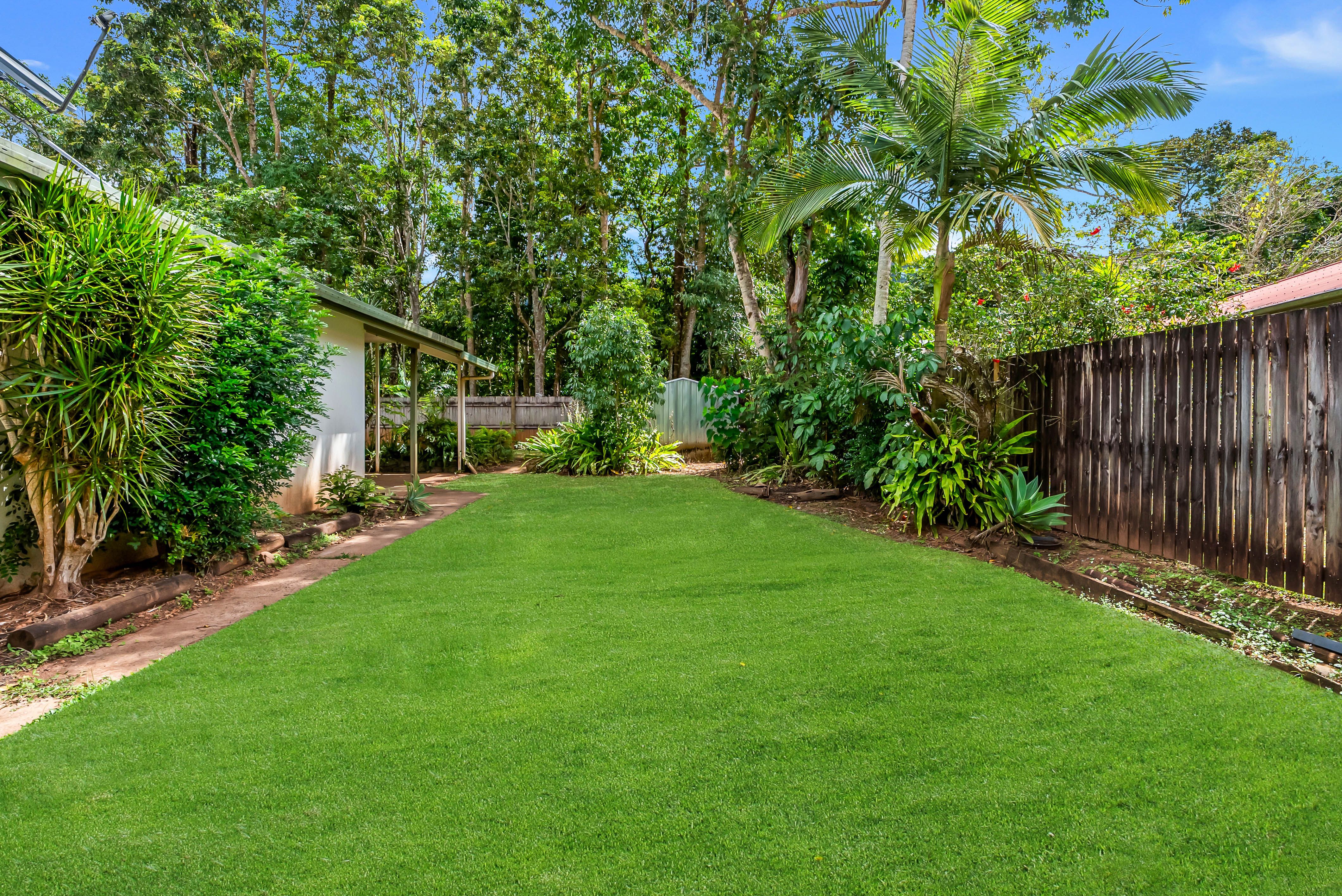 13 Compton Court — photo 14 of 18