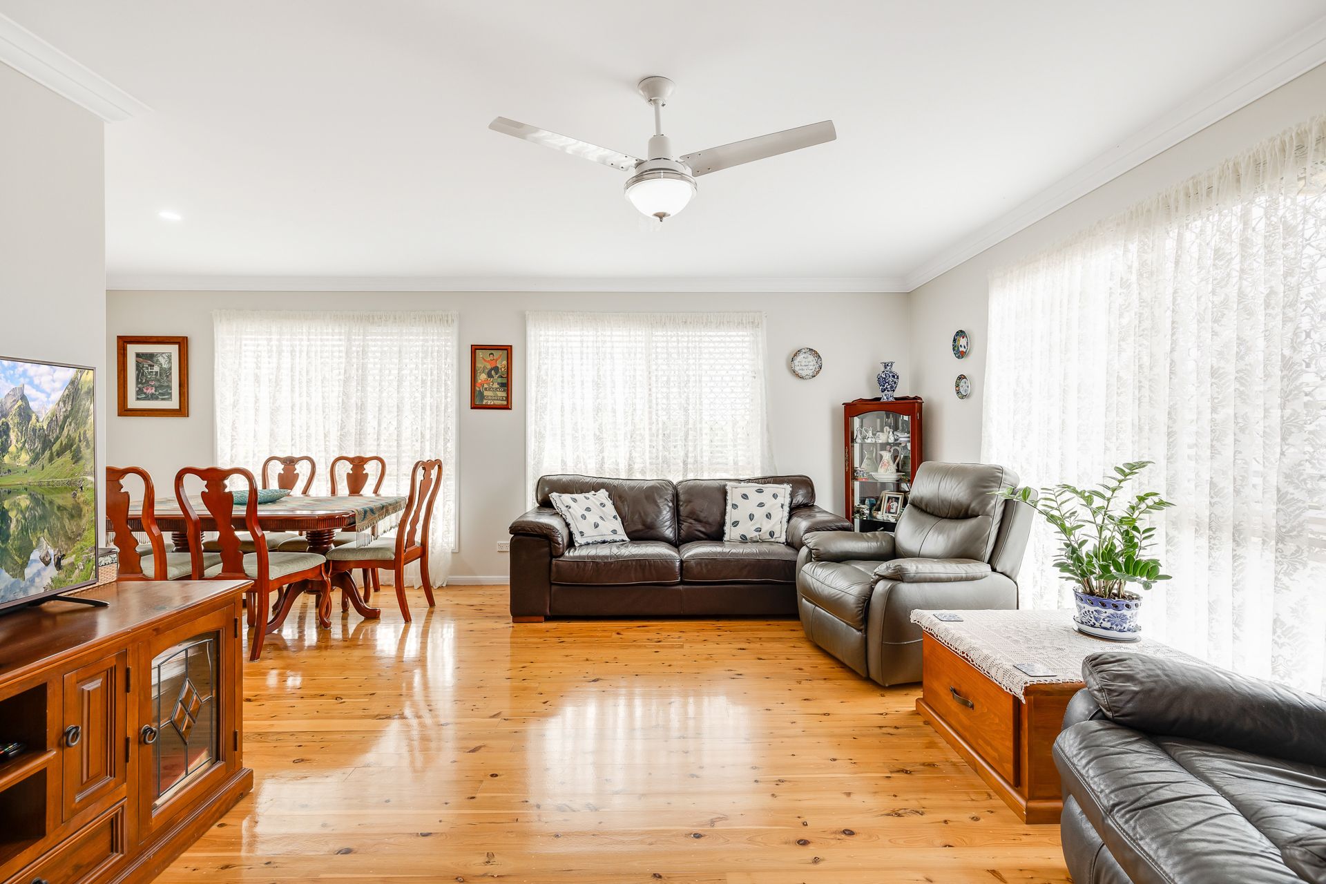 34 Sinclair Street, Wyreema, QLD 4352