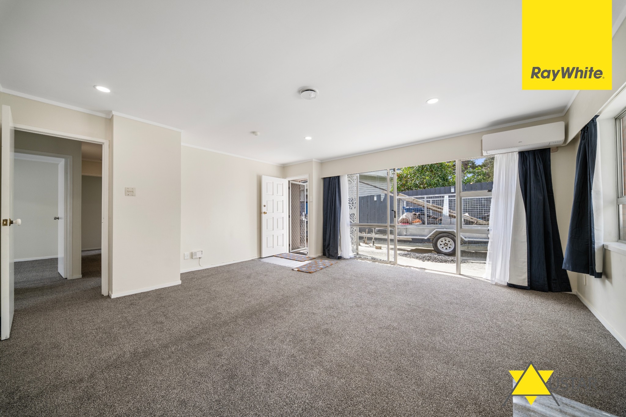 1/52 Edmonton Road, Henderson, Waitakere City