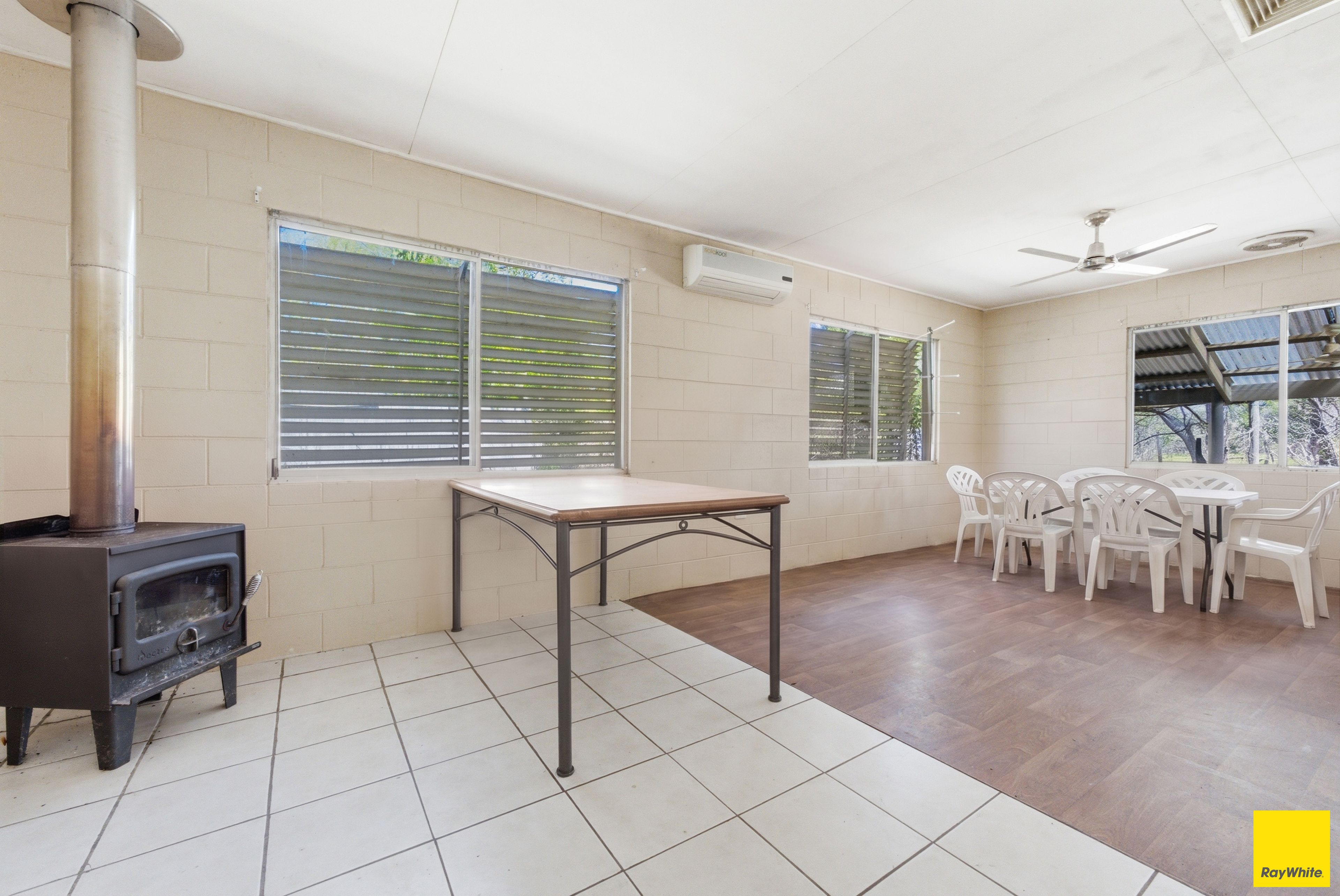 8/6806 Mulligan Highway — photo 8 of 25