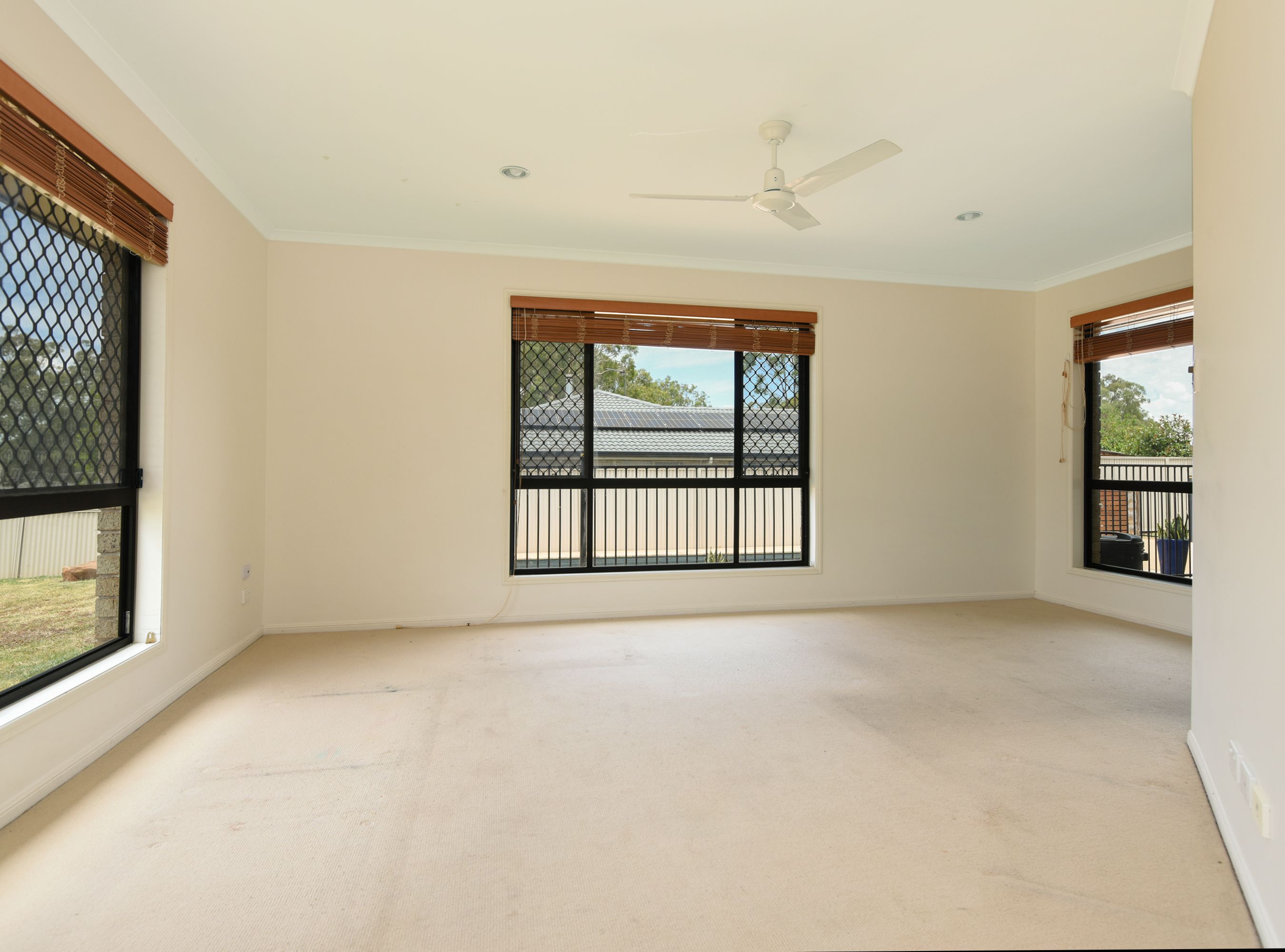 26 Highland Park Road, Meringandan West, QLD 4352