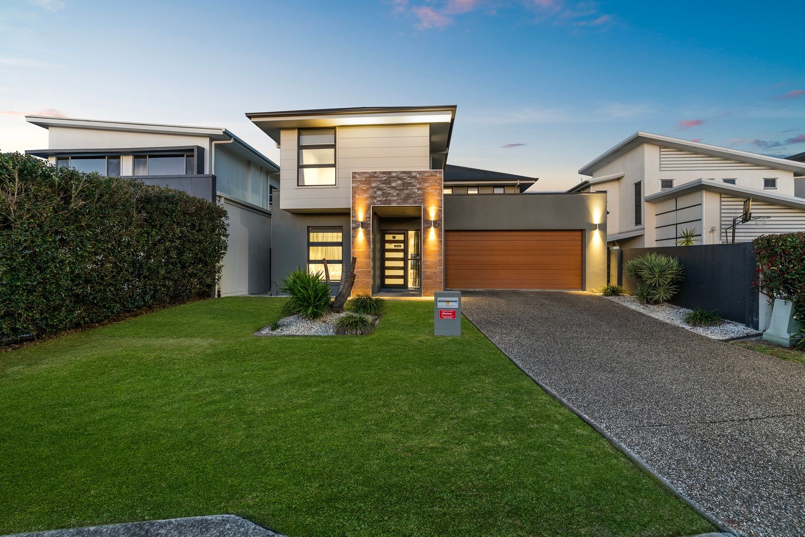 57 River Links Boulevard East, Helensvale, QLD 4212