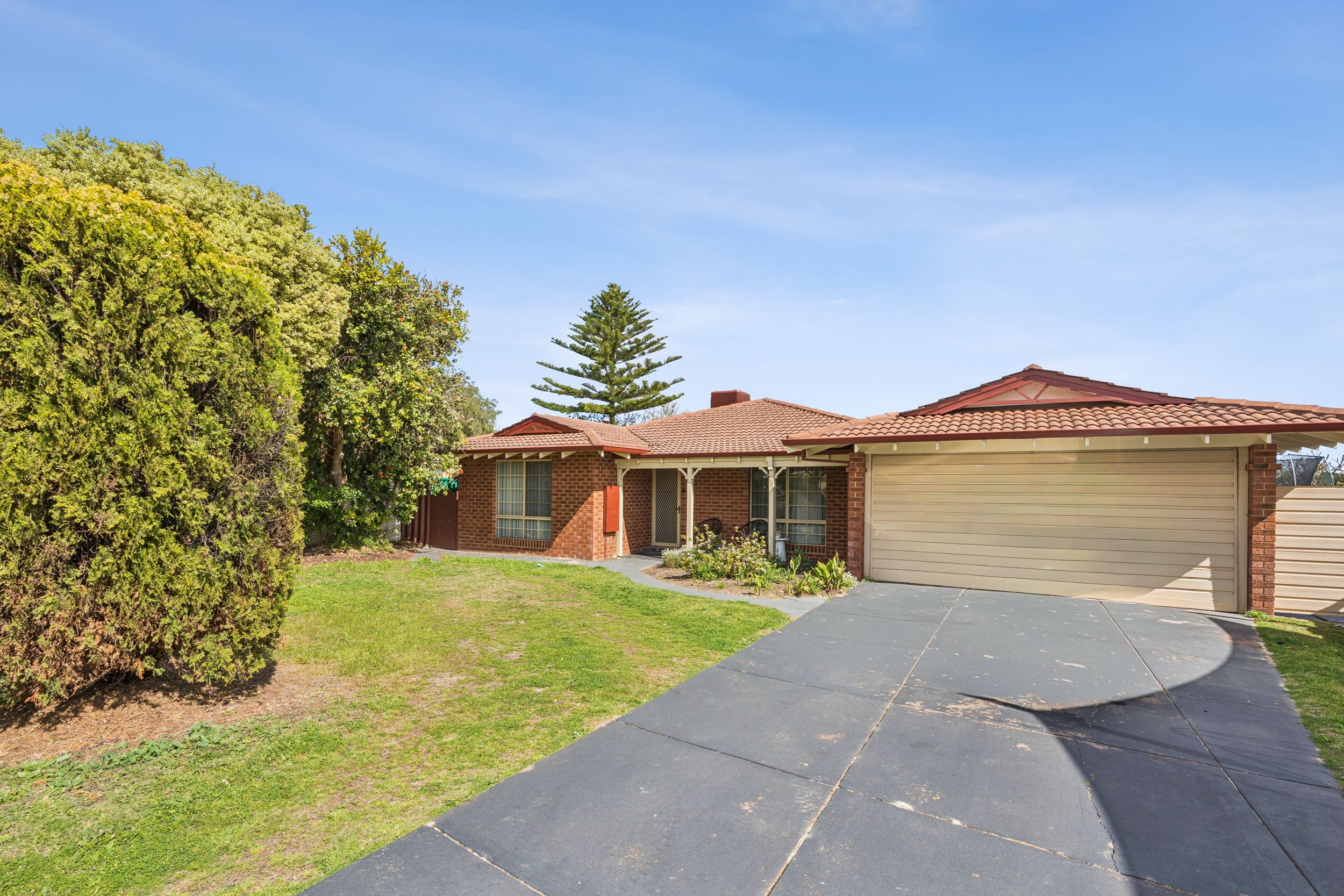 10 Gulson Court — photo from Ray White Rockingham Baldivis
