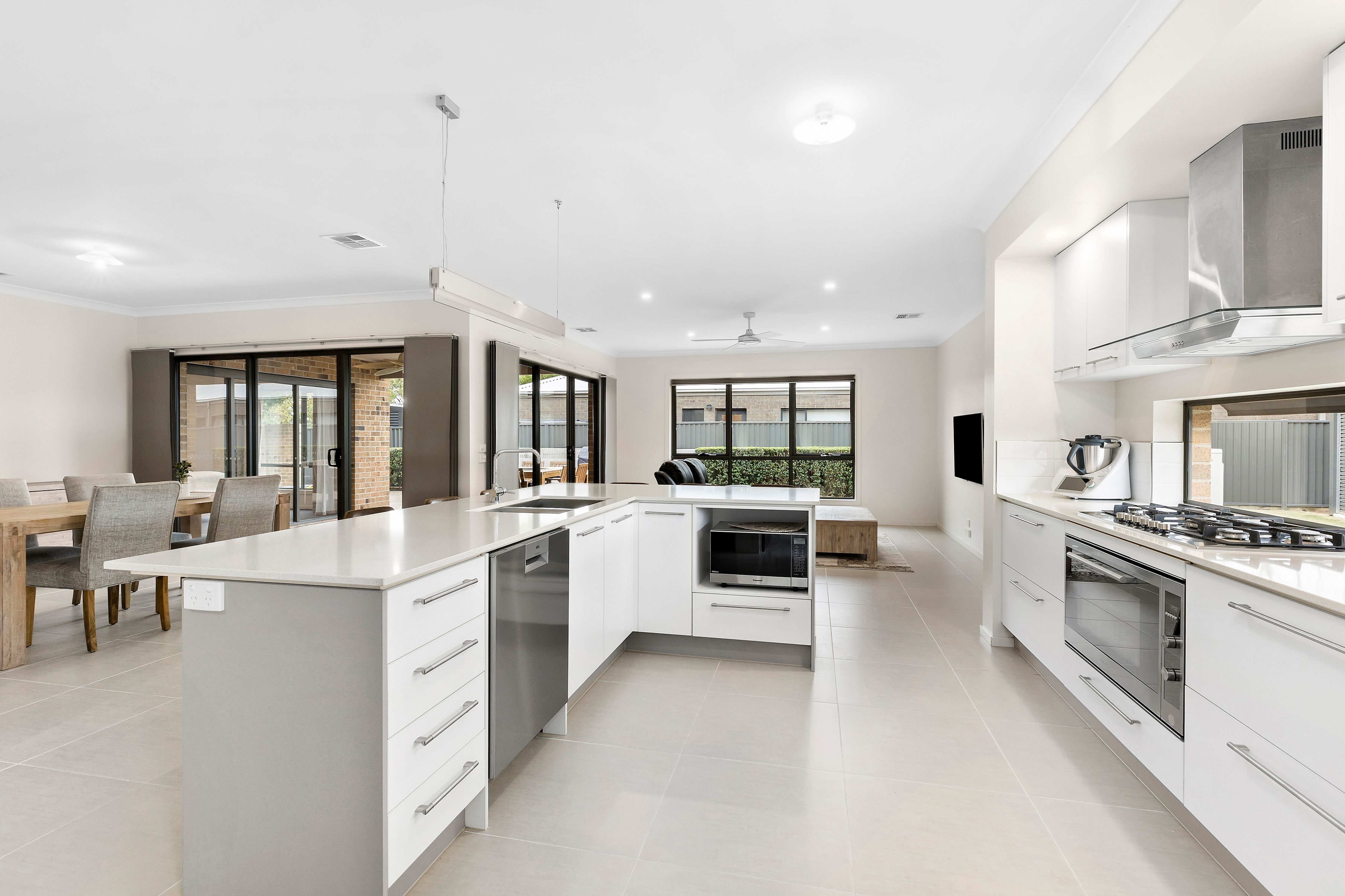 23 Parker Street, Miners Rest, VIC 3352