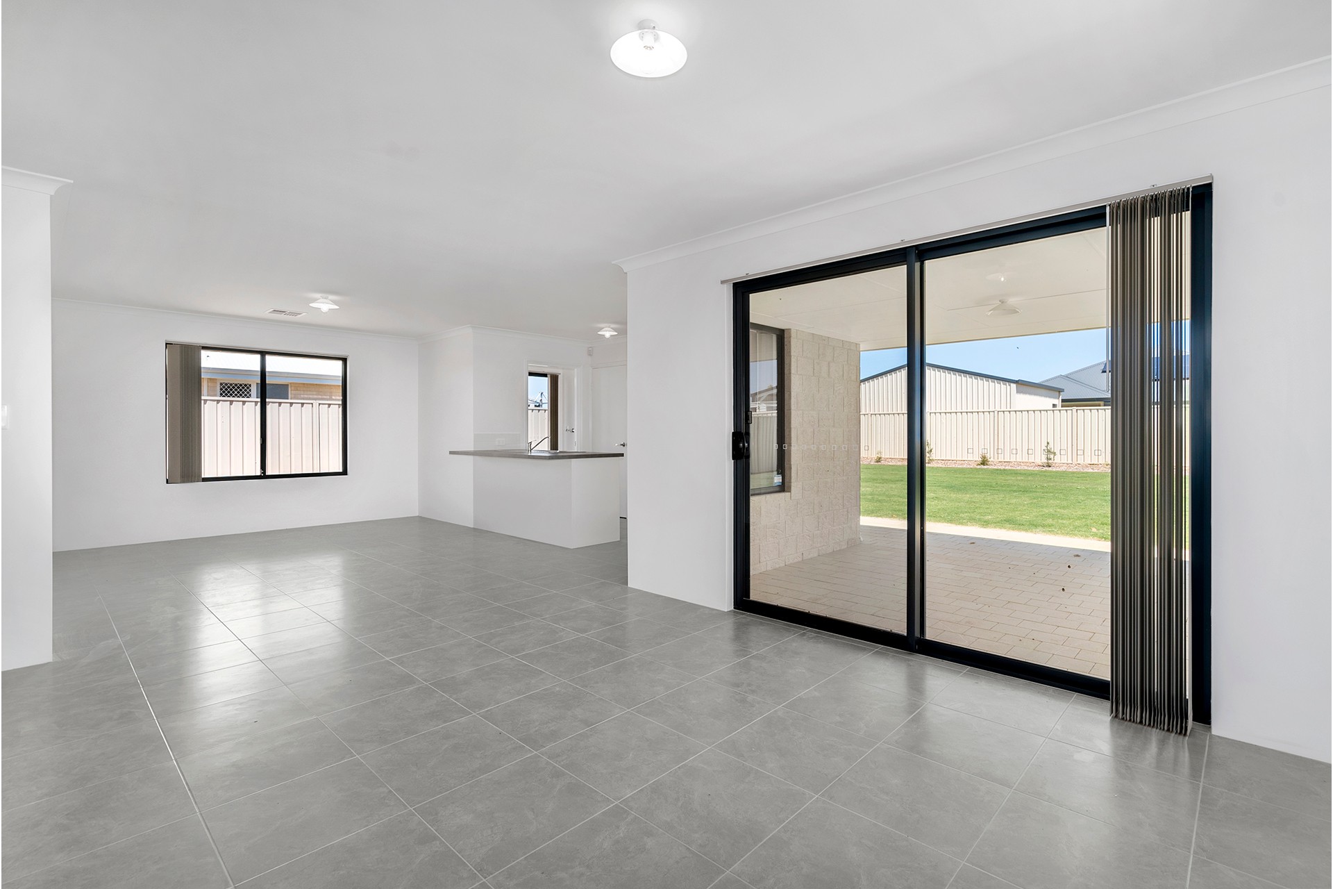 6 Glenfin Street, Utakarra, WA 6530