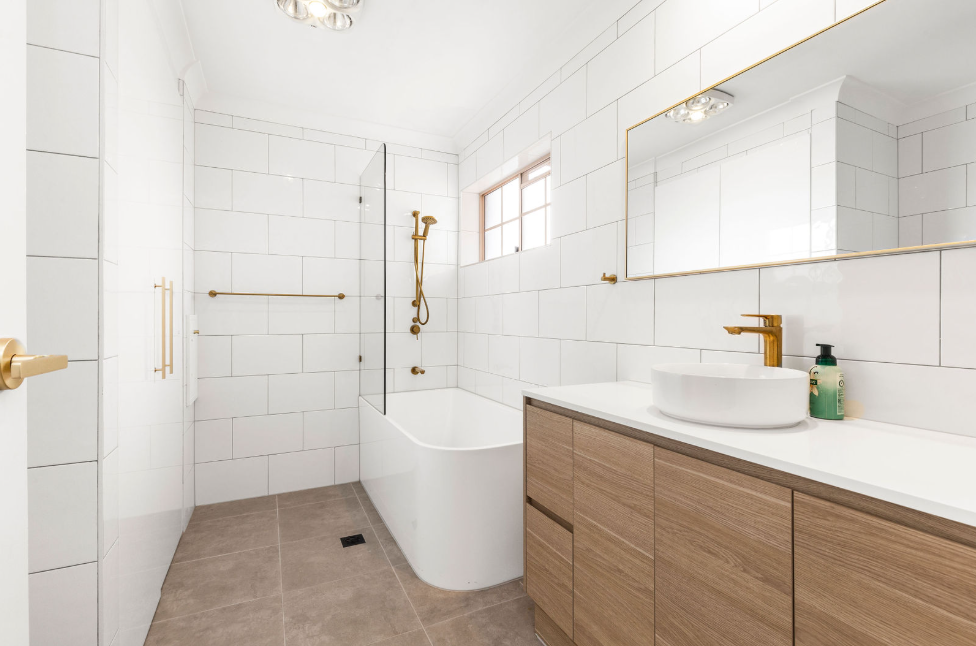 2/215 Baroona Road — photo 6 of 11