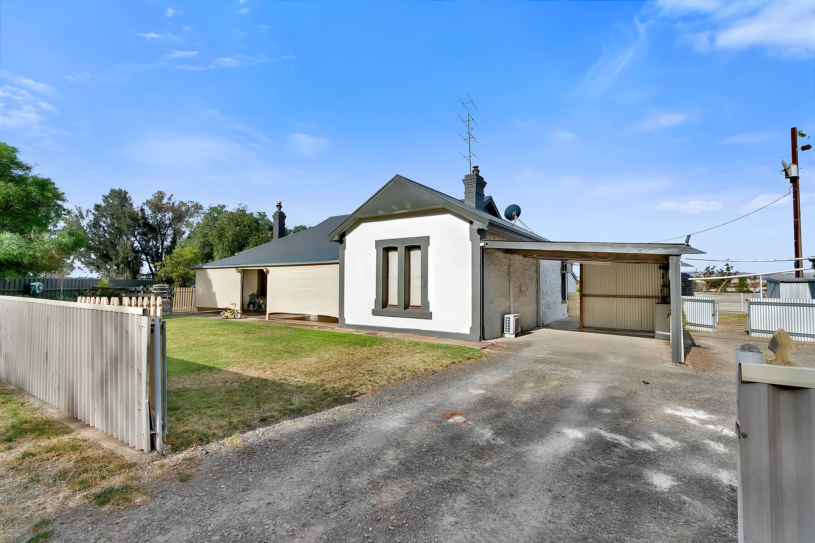 1020 Old Main Road South, Riverton, SA 5412