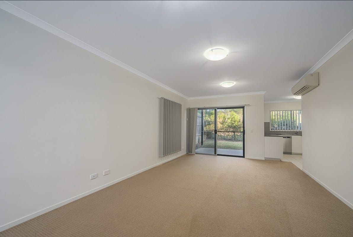 13/2 Ringuet Close — photo 3 of 14