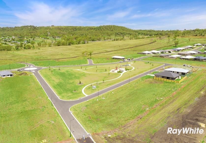 10 Breanna Street, Cotswold Hills QLD 4350