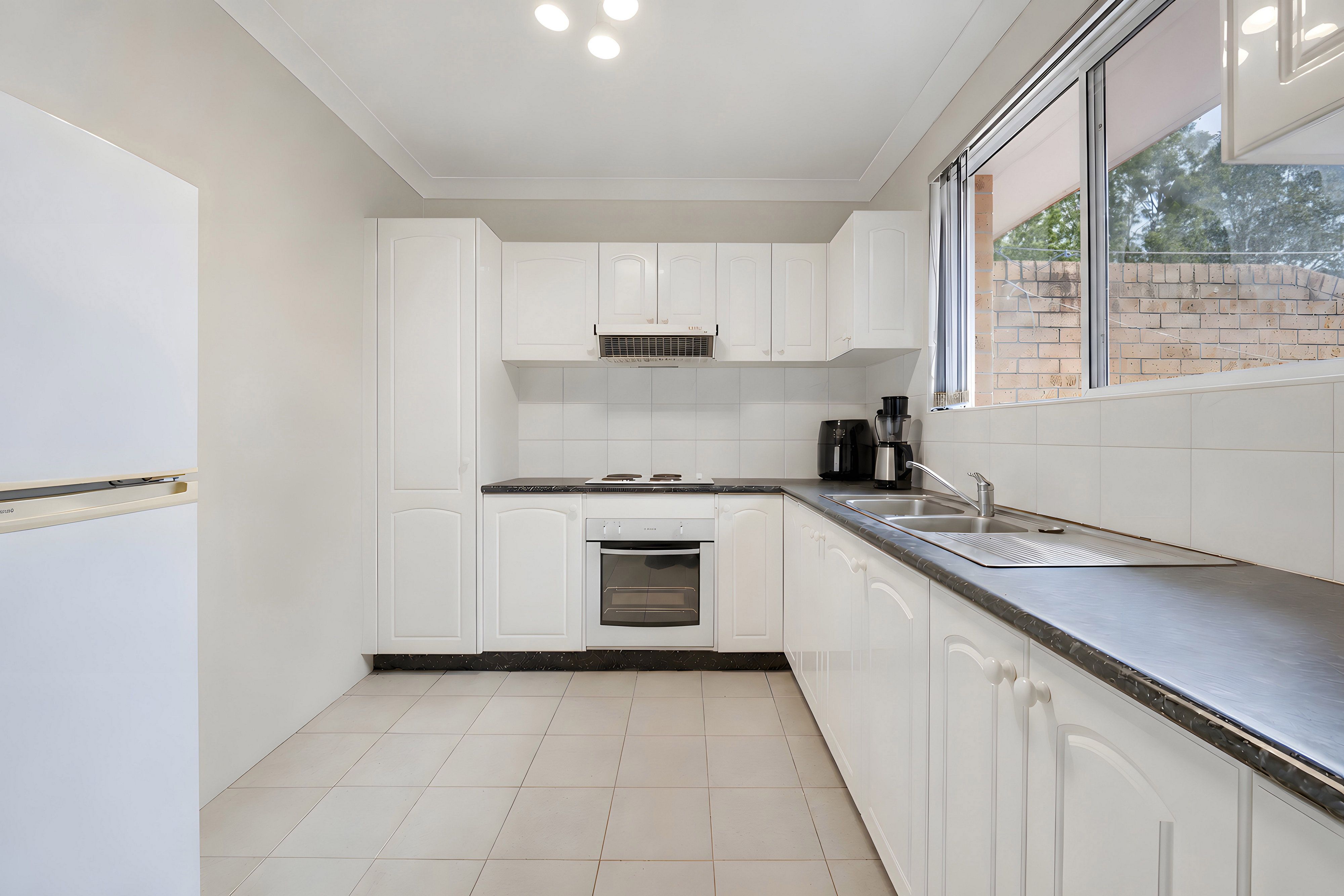 7/17-19 Littleton Street — photo 4 of 8