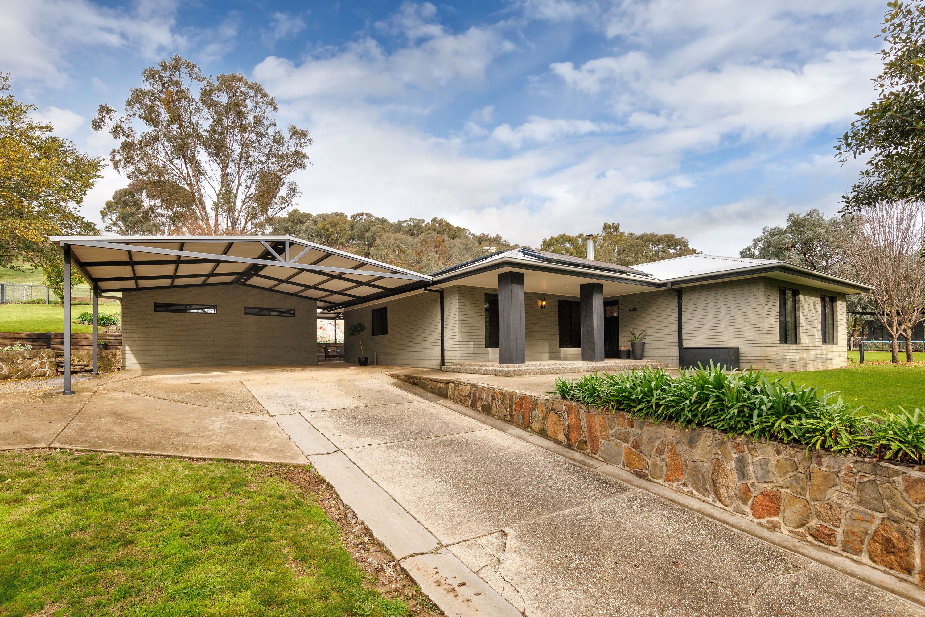 817 Huon Creek Road — photo 3 of 29
