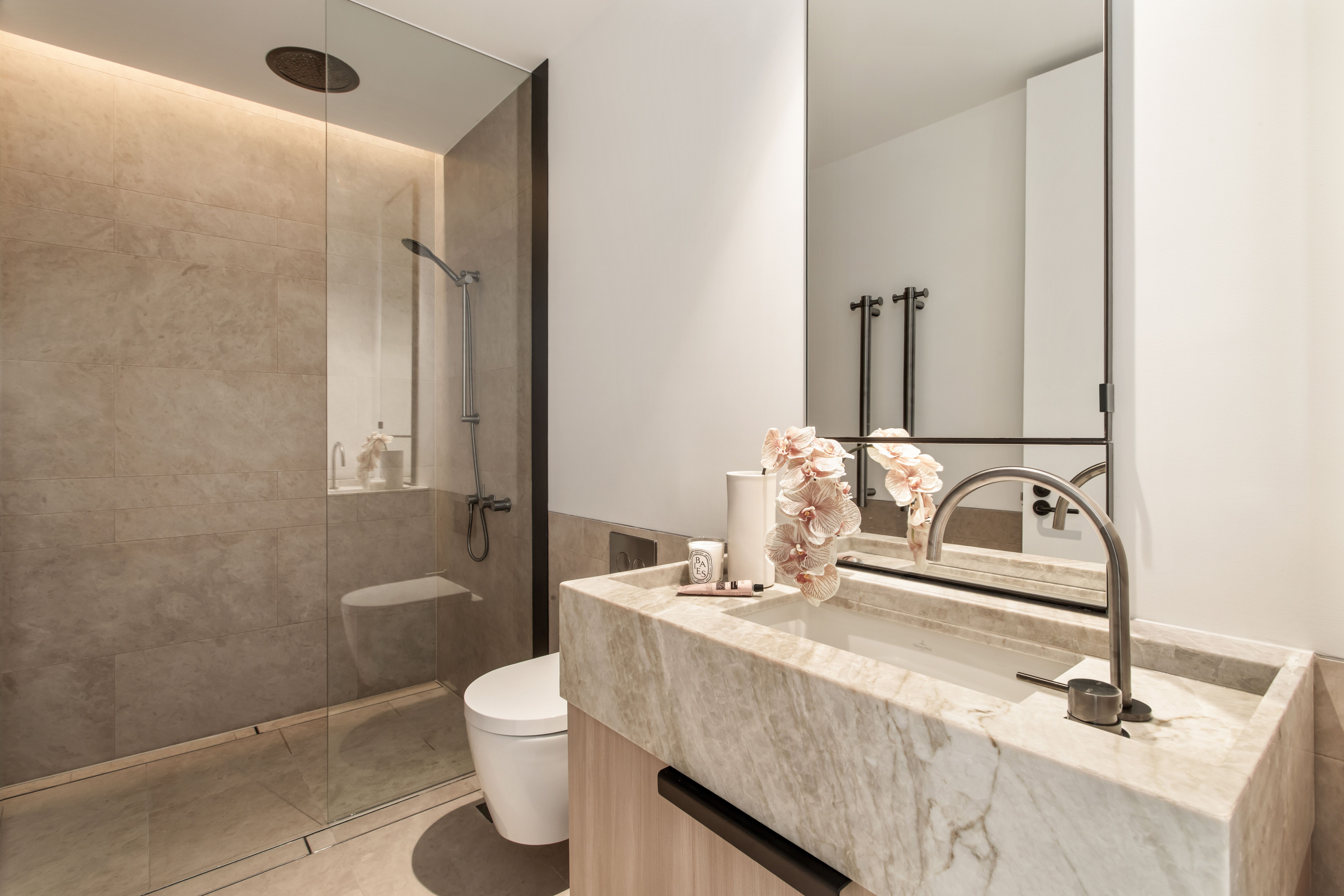 1/8 Warringah Road — photo 17 of 22