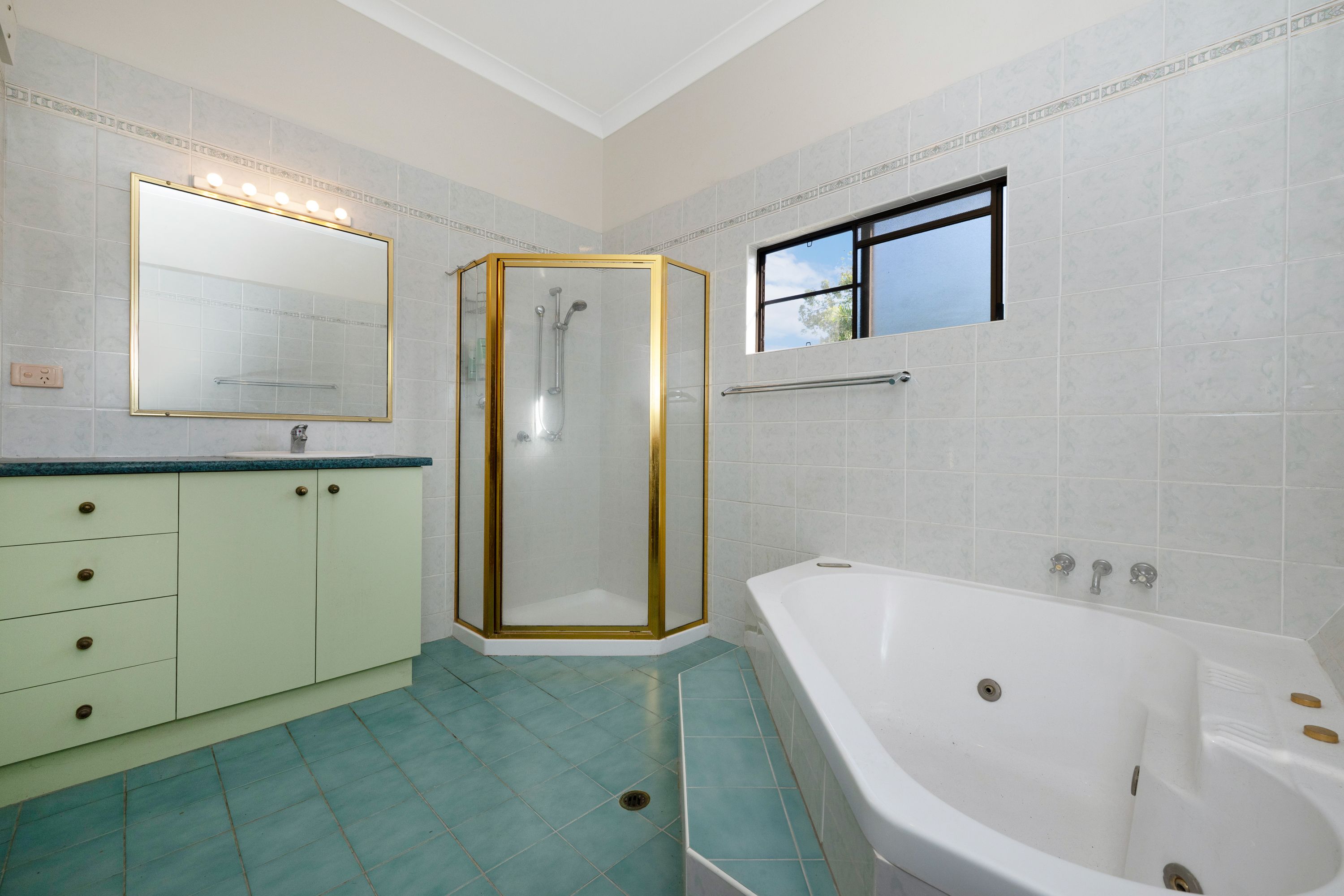 2 Claude Street — photo 13 of 21