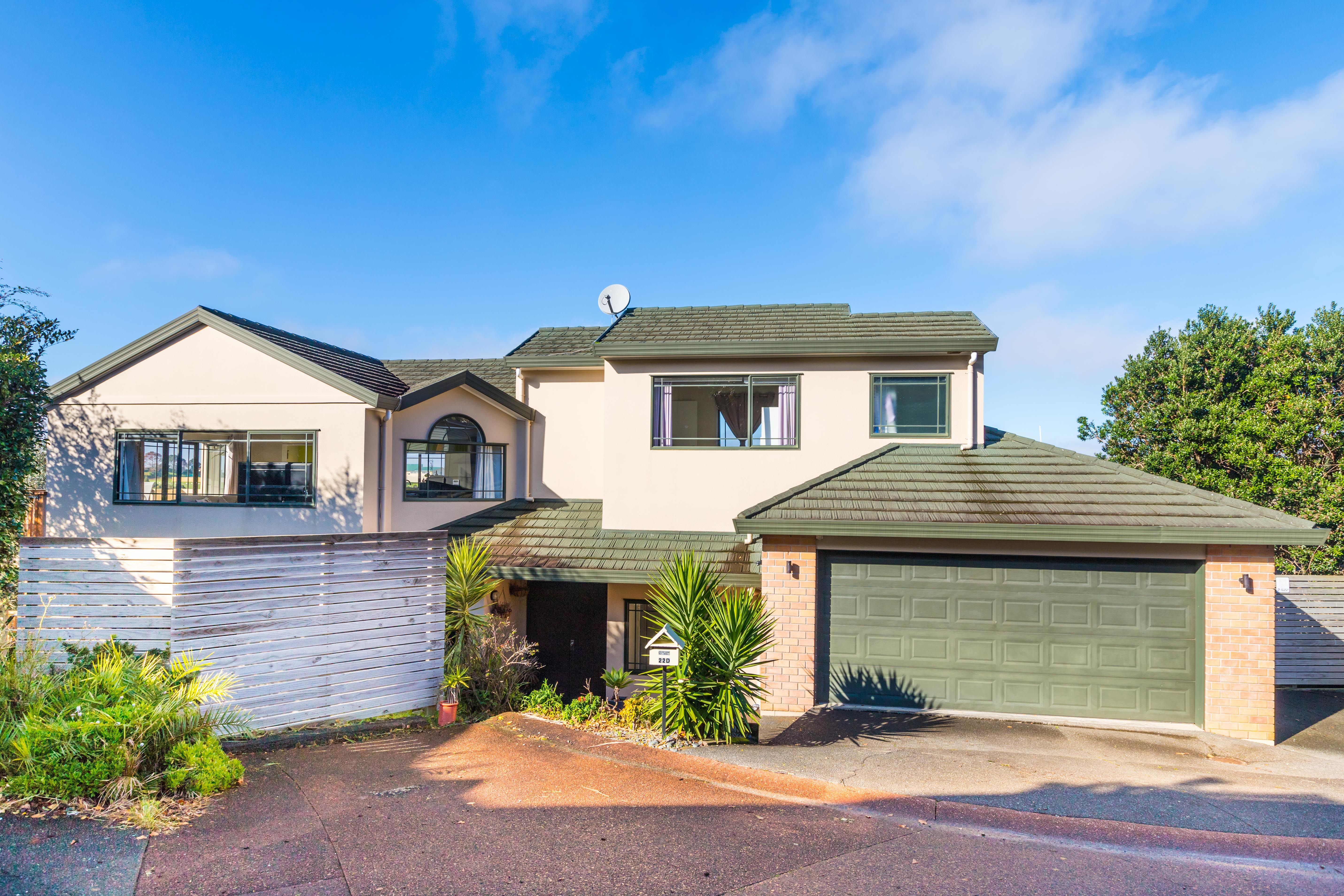 22D Caversham Drive, Torbay, North Shore City