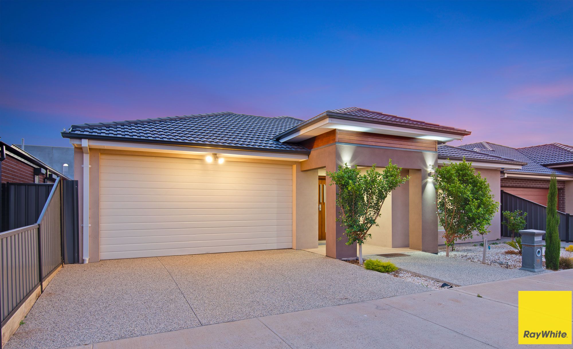 77 Caraleena Drive, Tarneit, VIC 3029