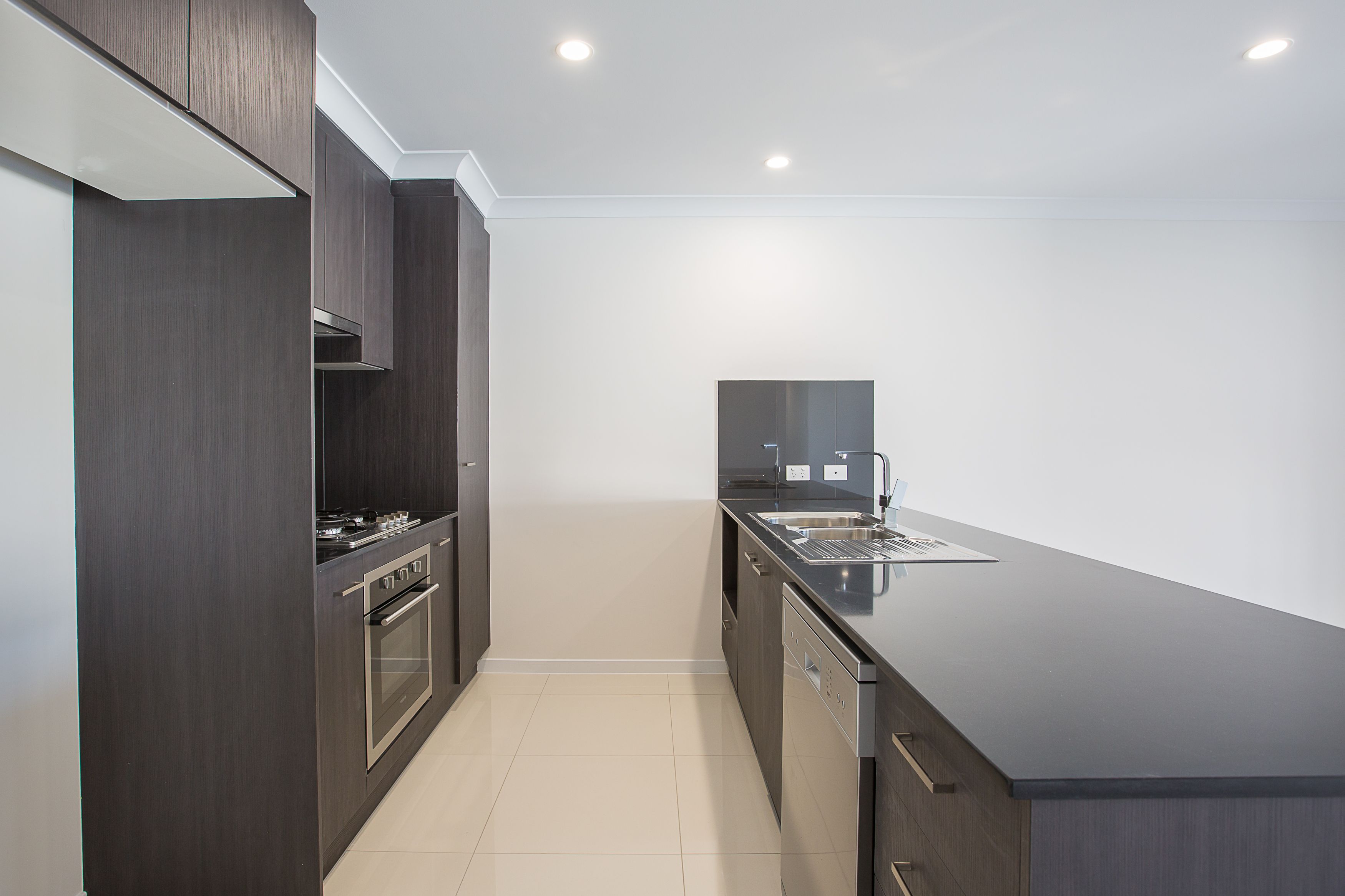 2/1 Lauenstein Crescent, Pimpama, QLD 4209