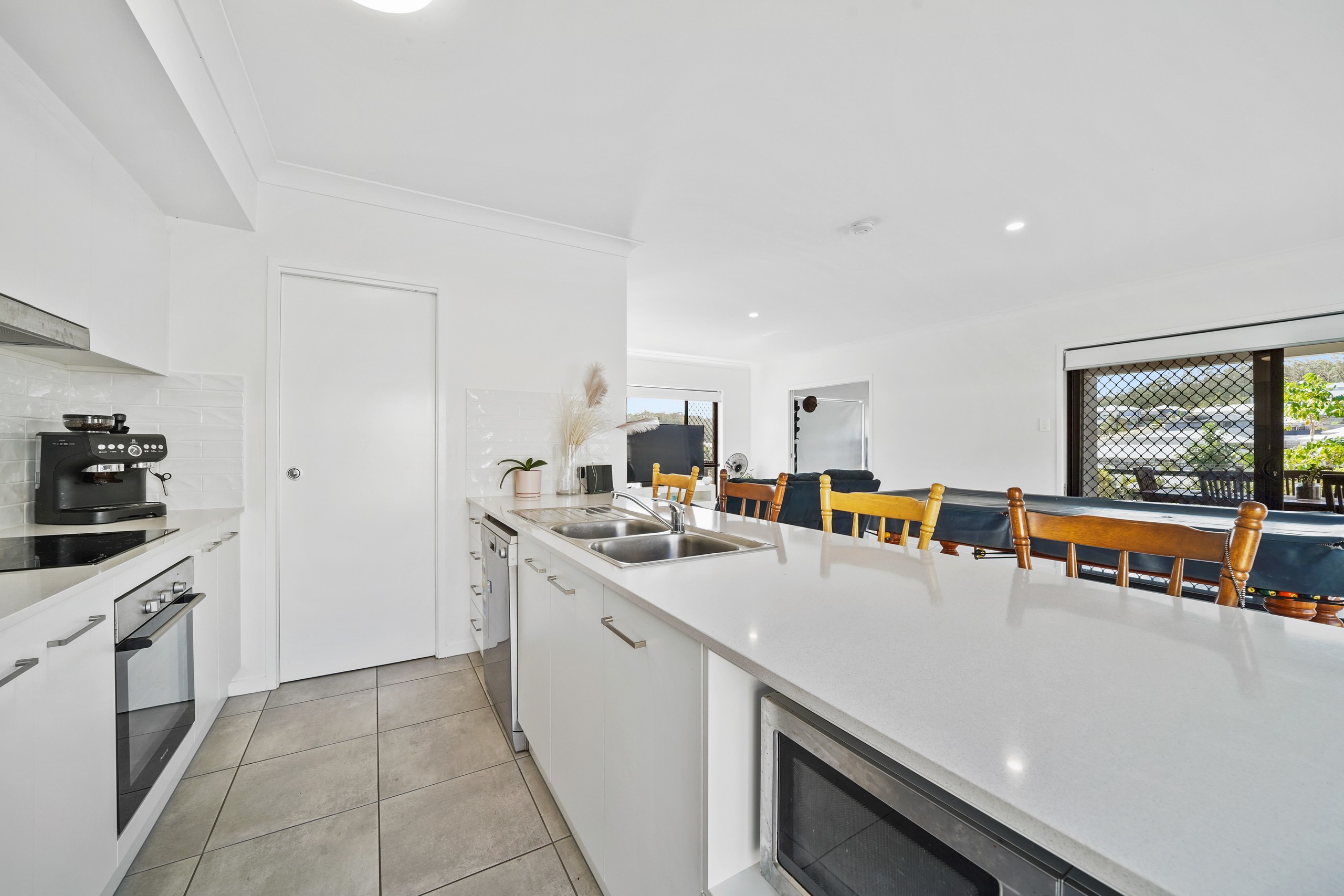 44 Hilary Street, Bahrs Scrub, QLD 4207