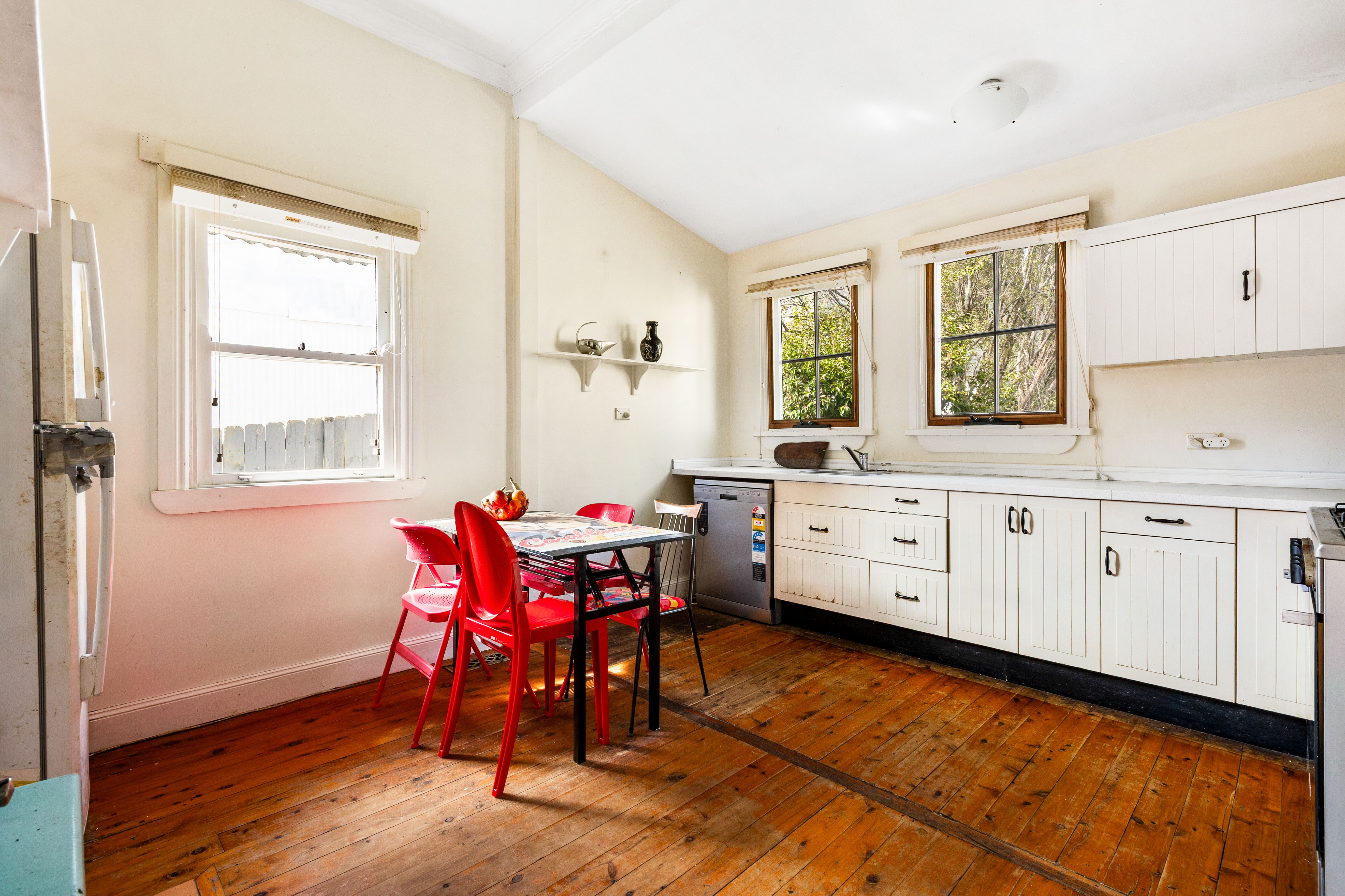 32 Shipley Road — photo 5 of 14