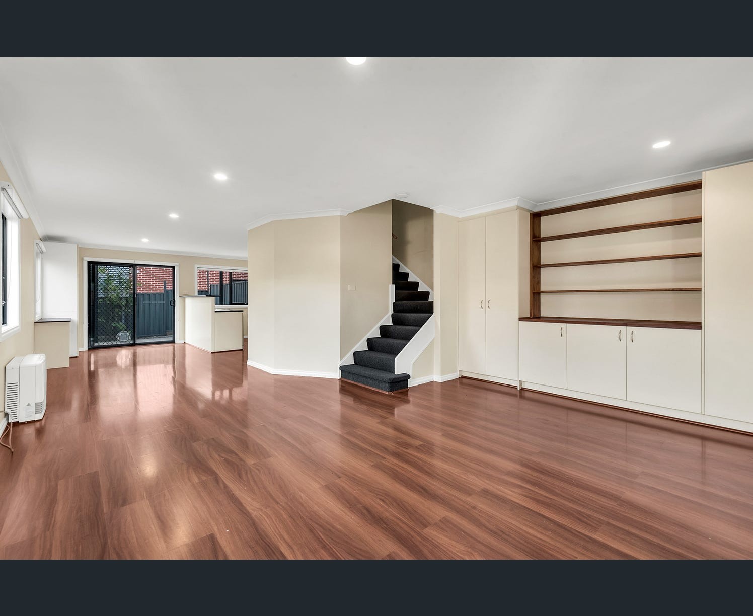 13 Queens Parade, Fawkner, VIC 3060