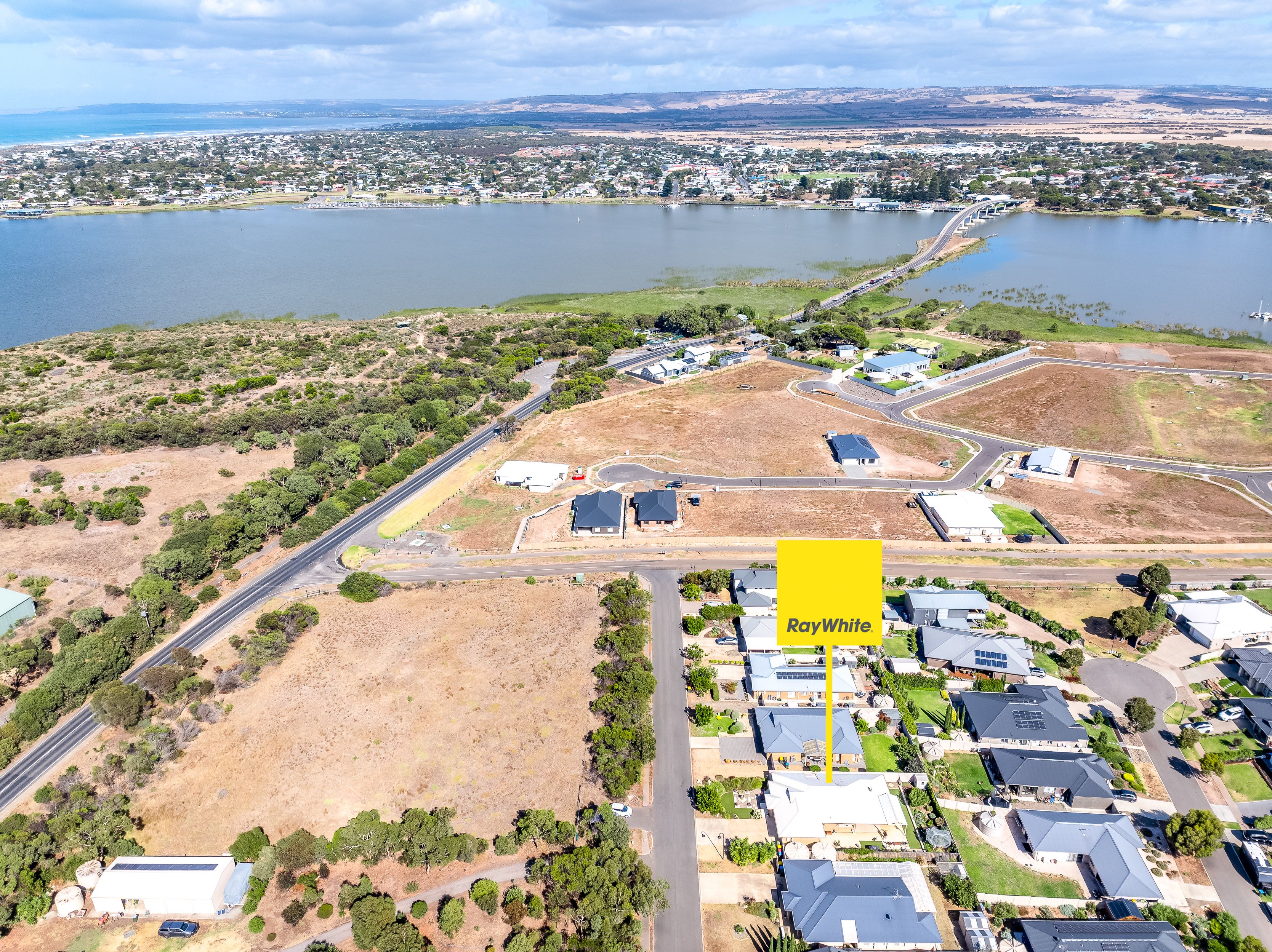 9 Gow Drive, Hindmarsh Island, SA 5214