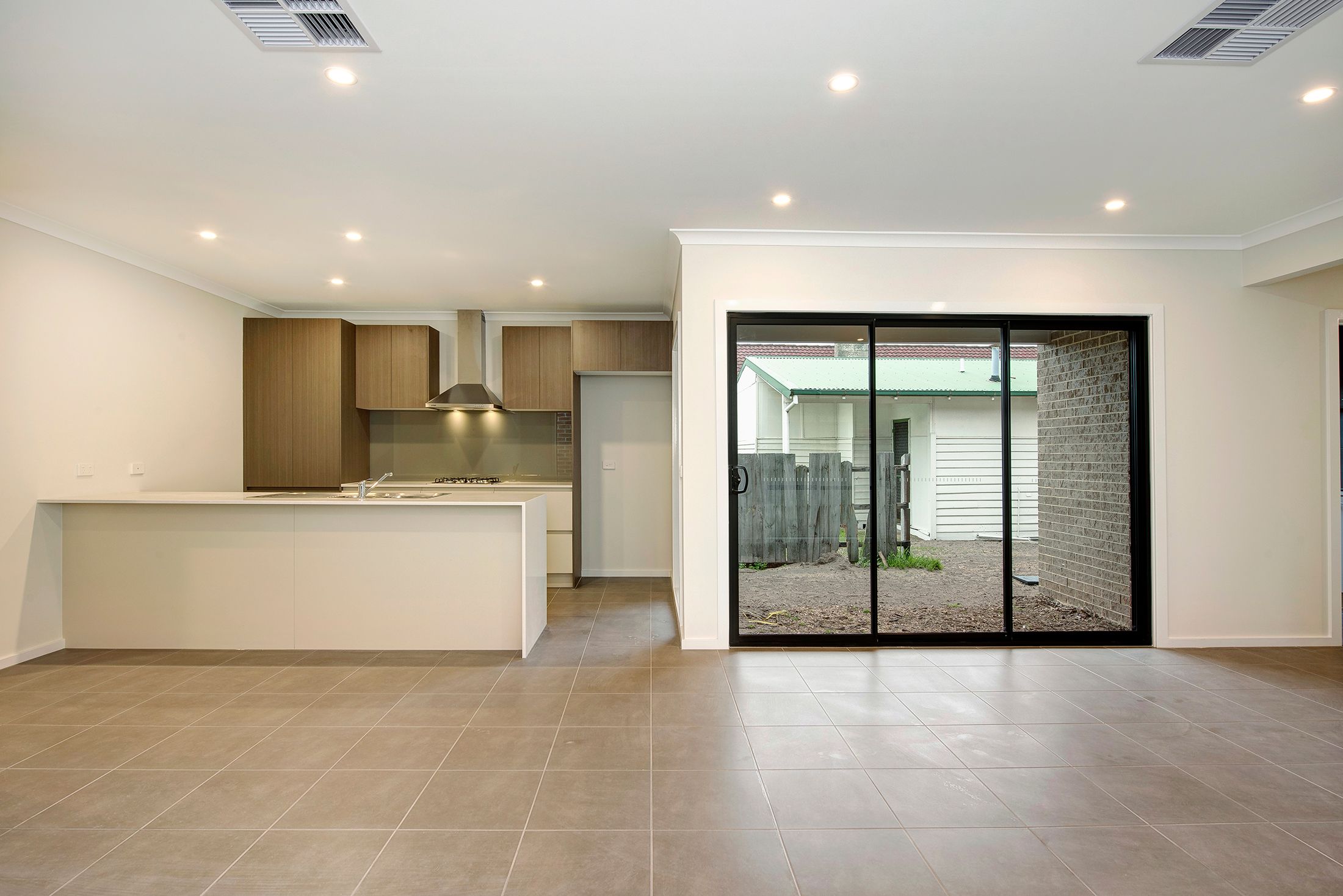 24 Fourth Avenue, Rosebud, VIC 3939