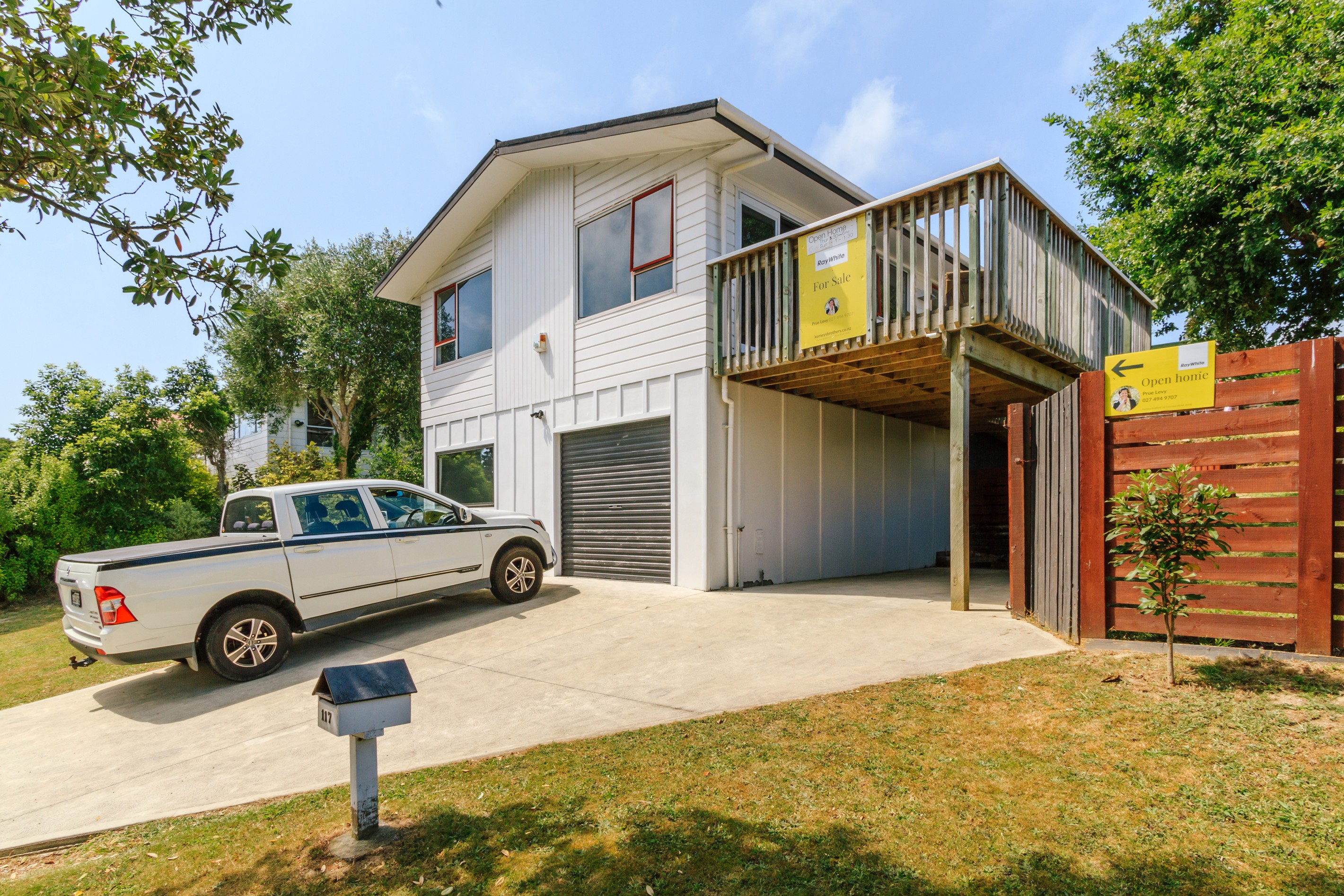117 Spinnaker Drive, Whitby, Porirua City