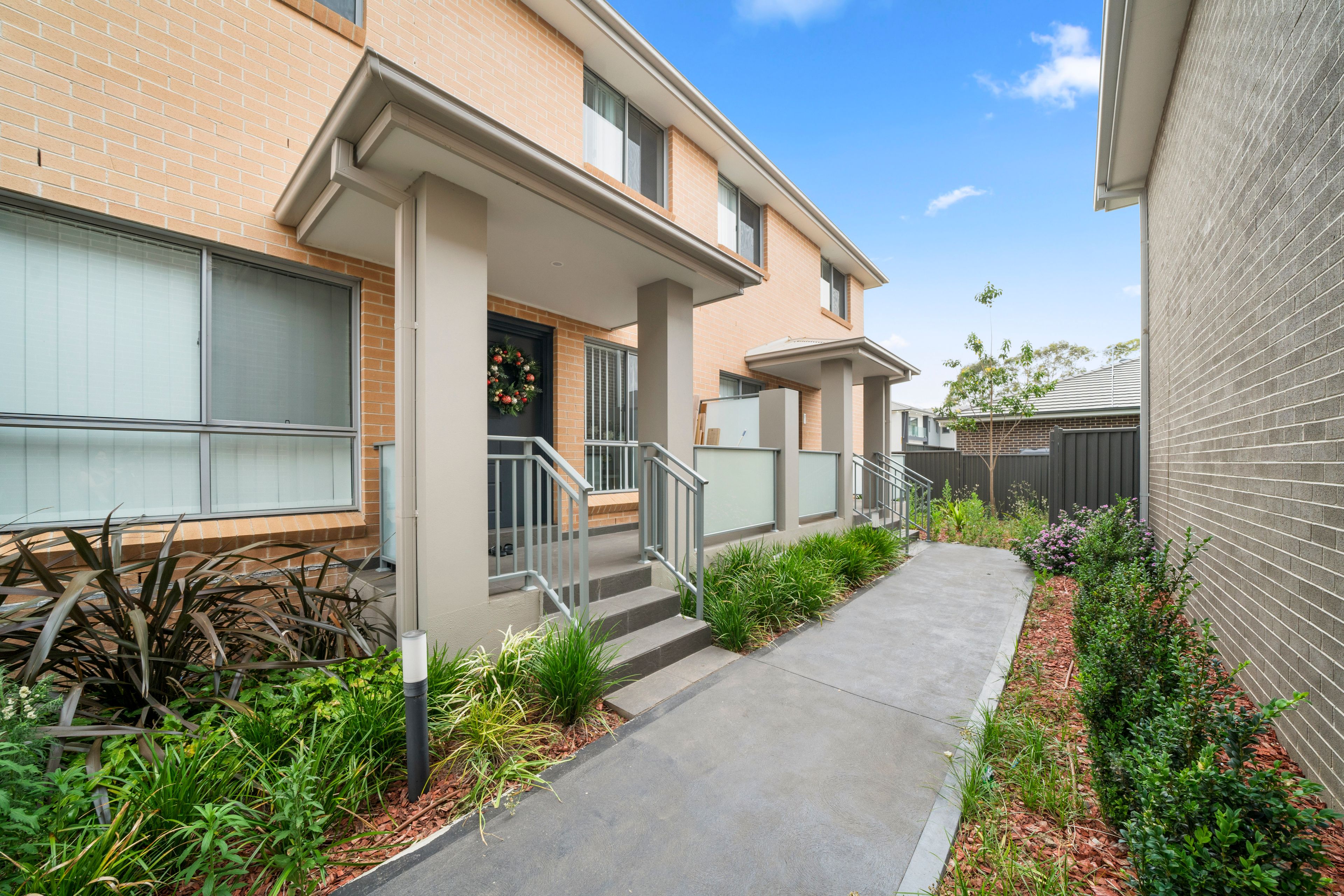 20 Old Glenfield Road, Casula NSW 2170
