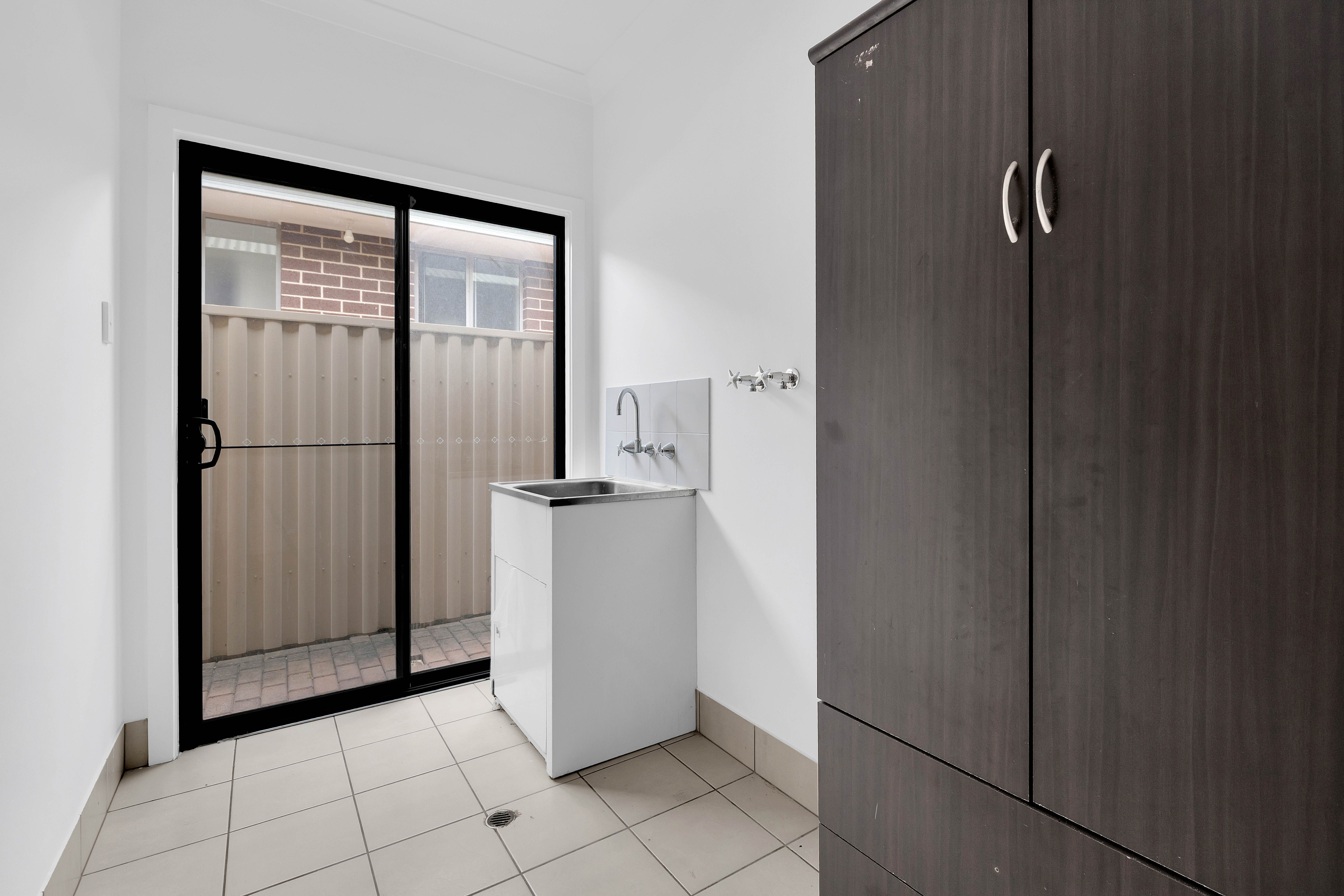 12A Moreshead Street — photo 14 of 17