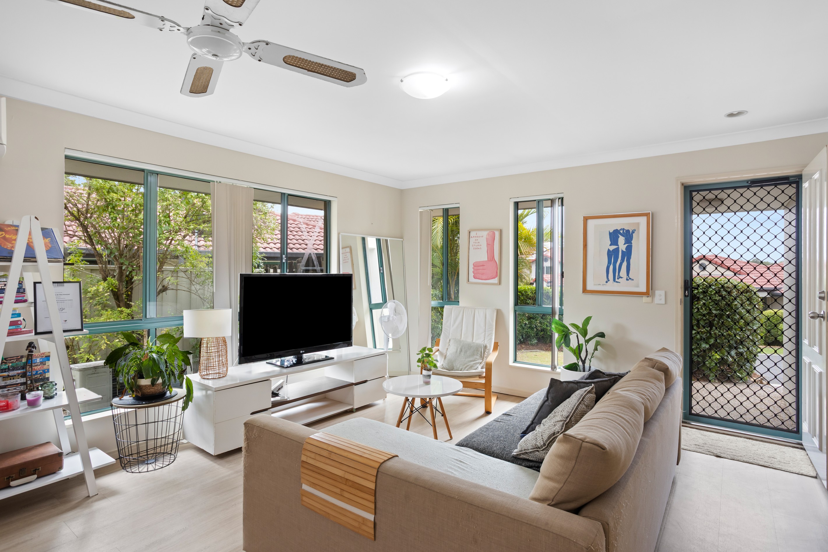 14/6 Buddy Holly Close, Parkwood, QLD 4214