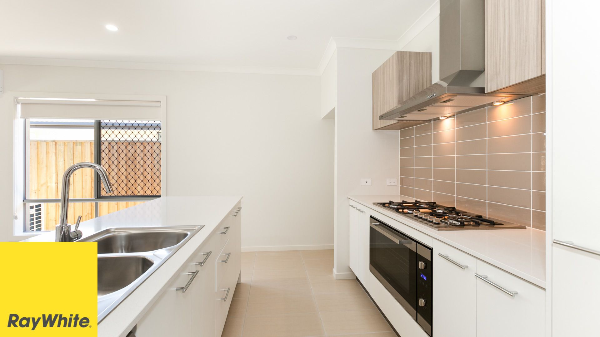 12 Holland Street, Bellbird Park, QLD 4300