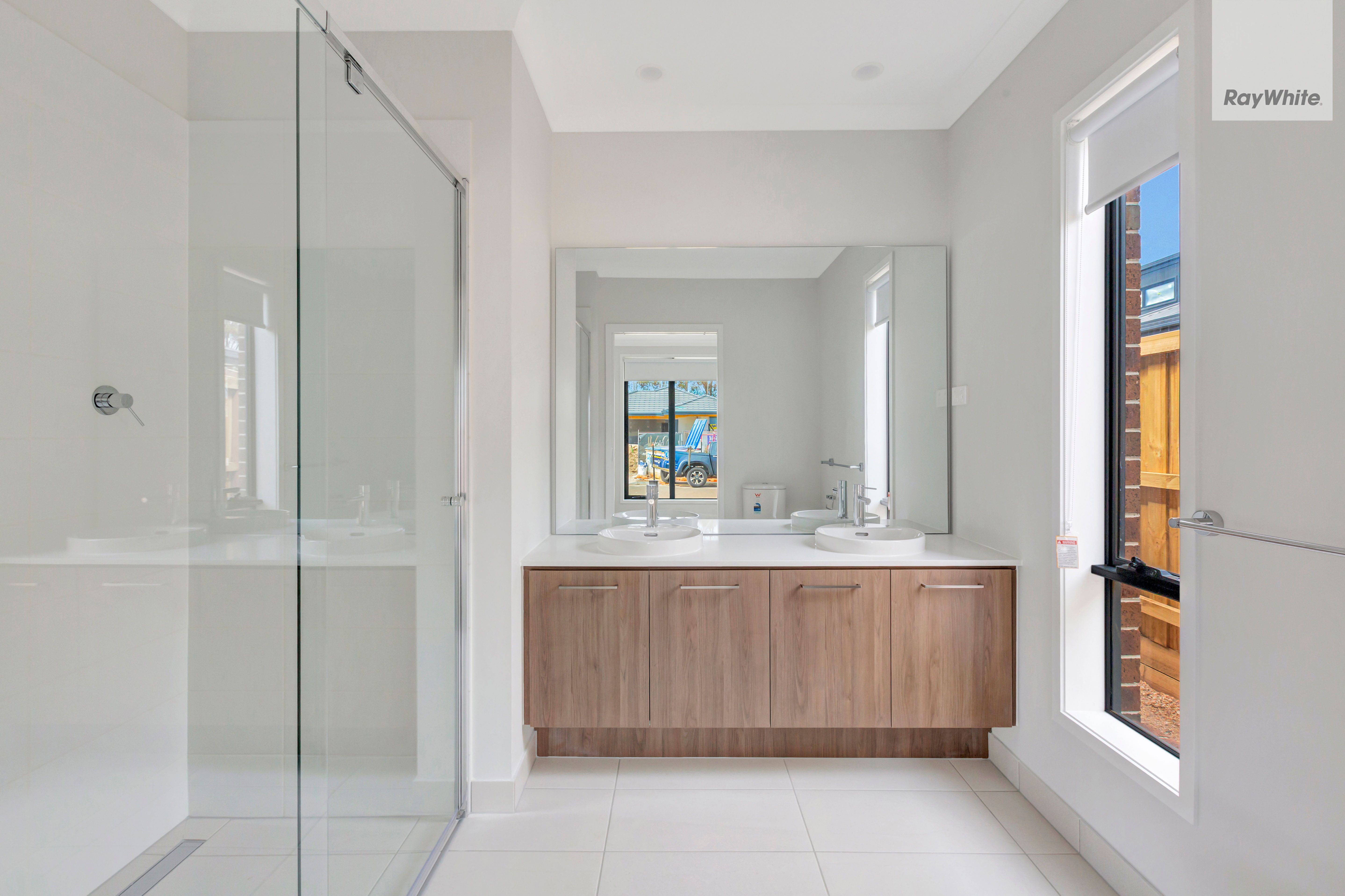 46 Potala Avenue — photo 9 of 14