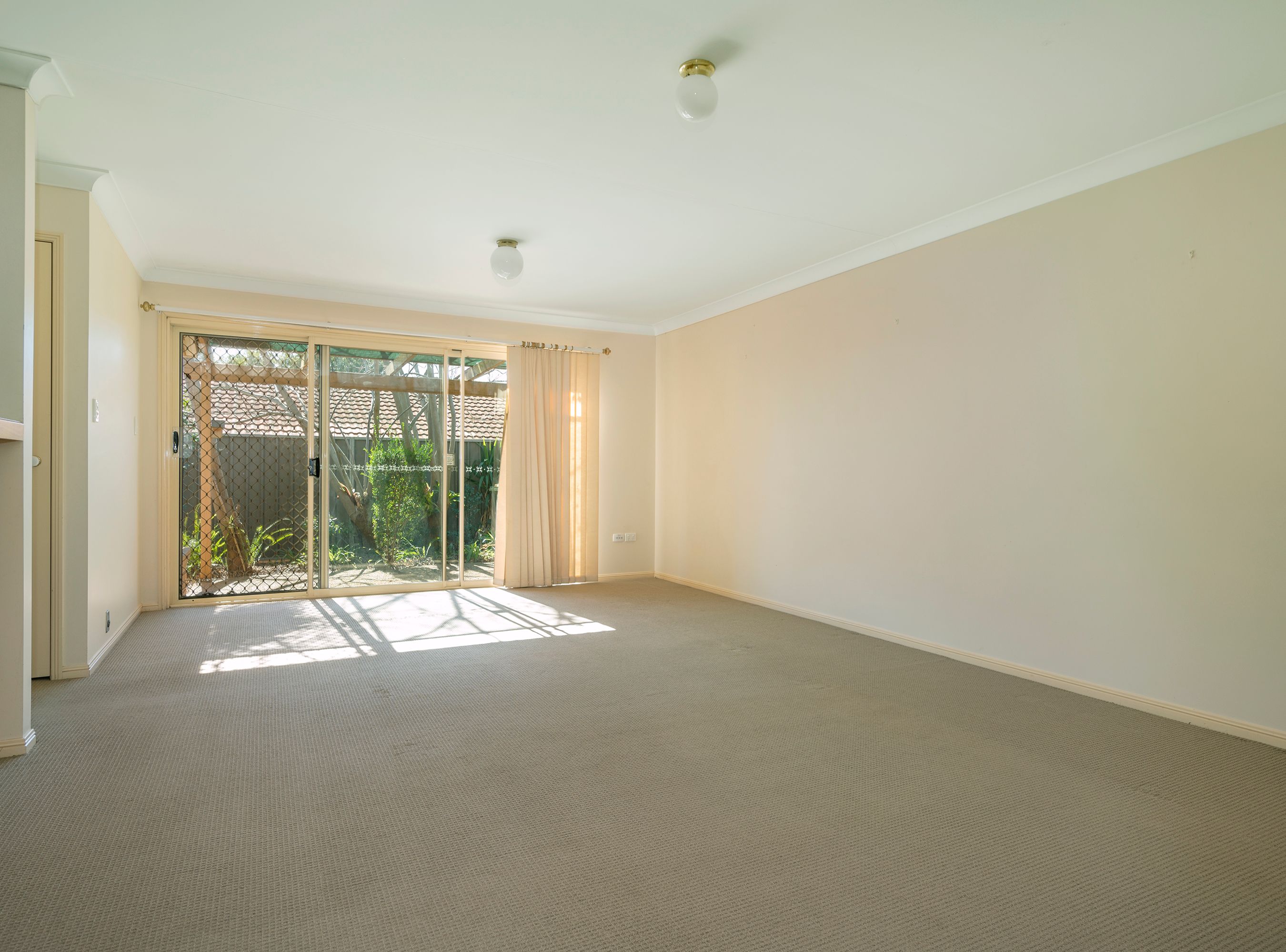 1/64 Gordon Avenue, Newtown, QLD 4350