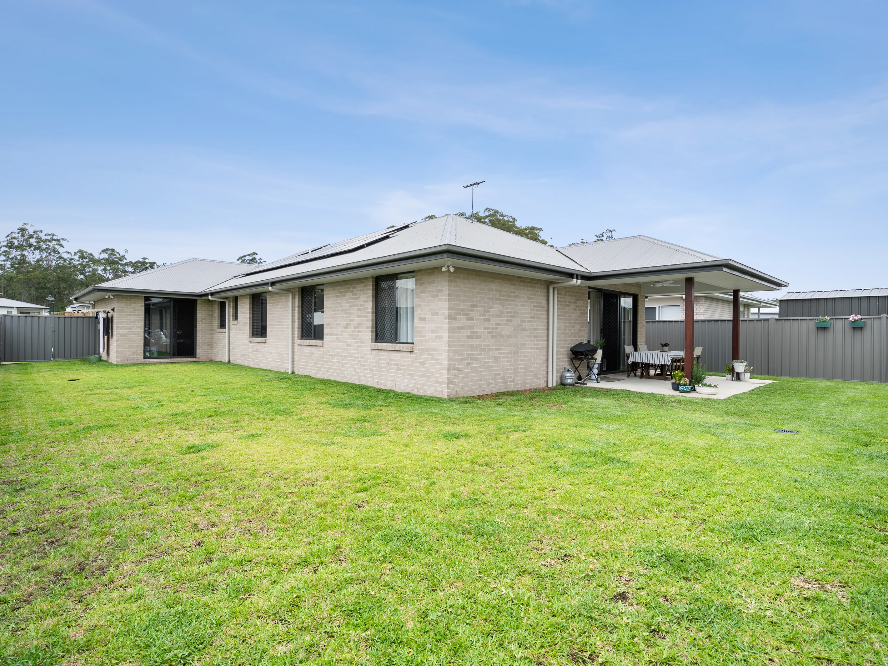 27 Bradman Street, D'aguilar, QLD 4514