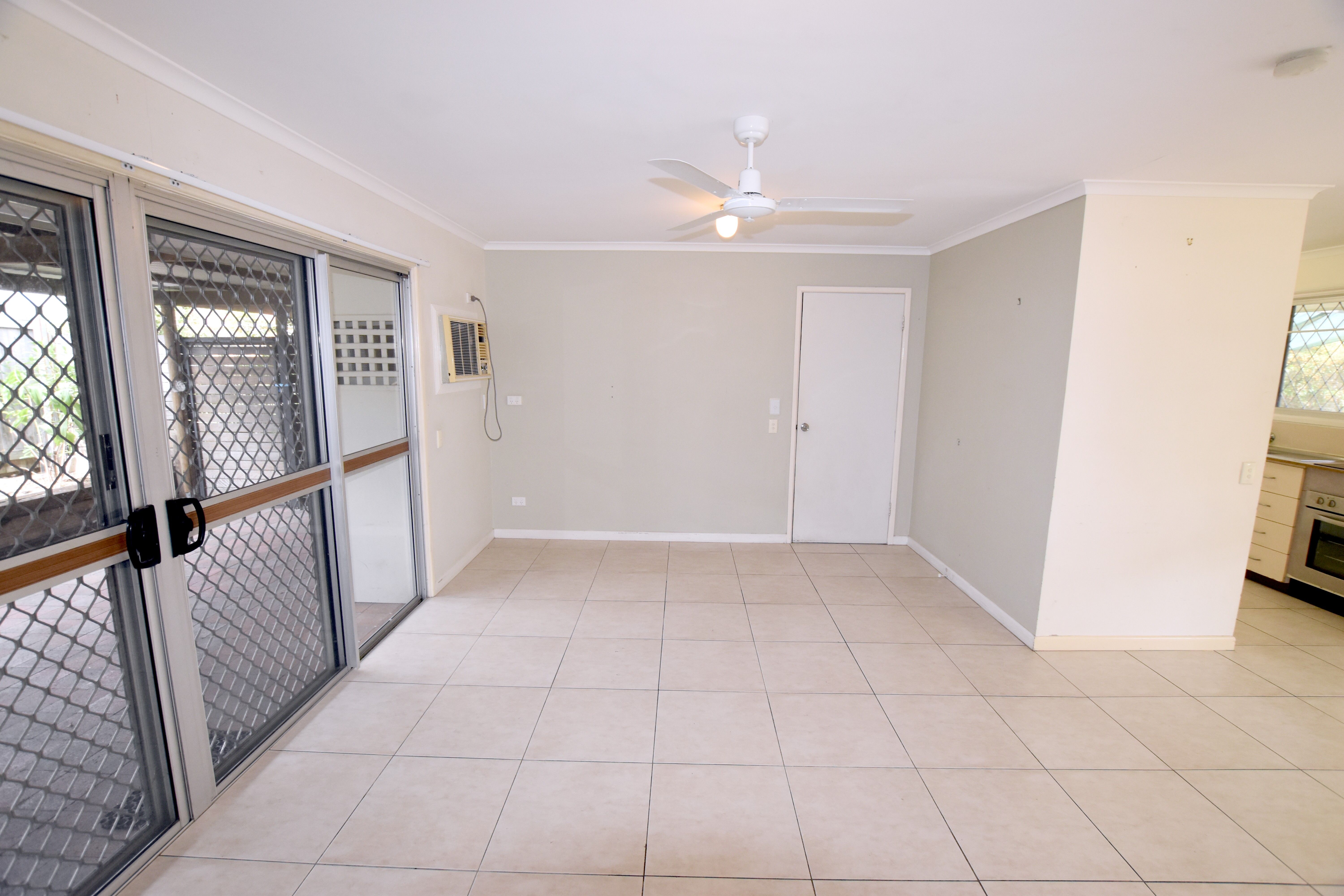 6 Hawthorne Street, West Gladstone, QLD 4680