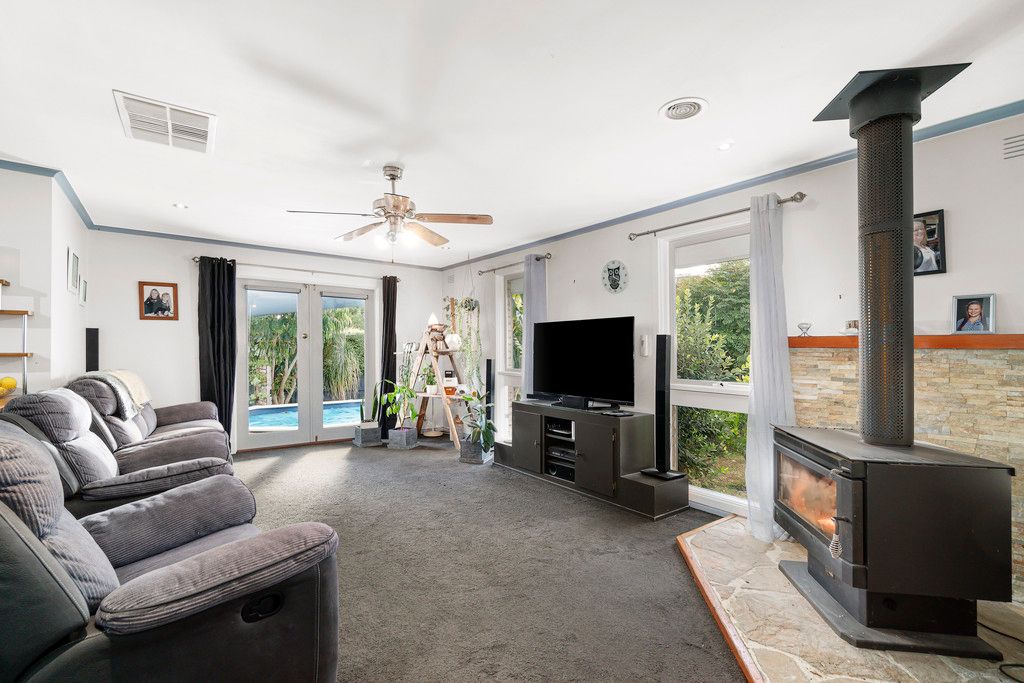 43 Sasses Avenue, Bayswater, VIC 3153