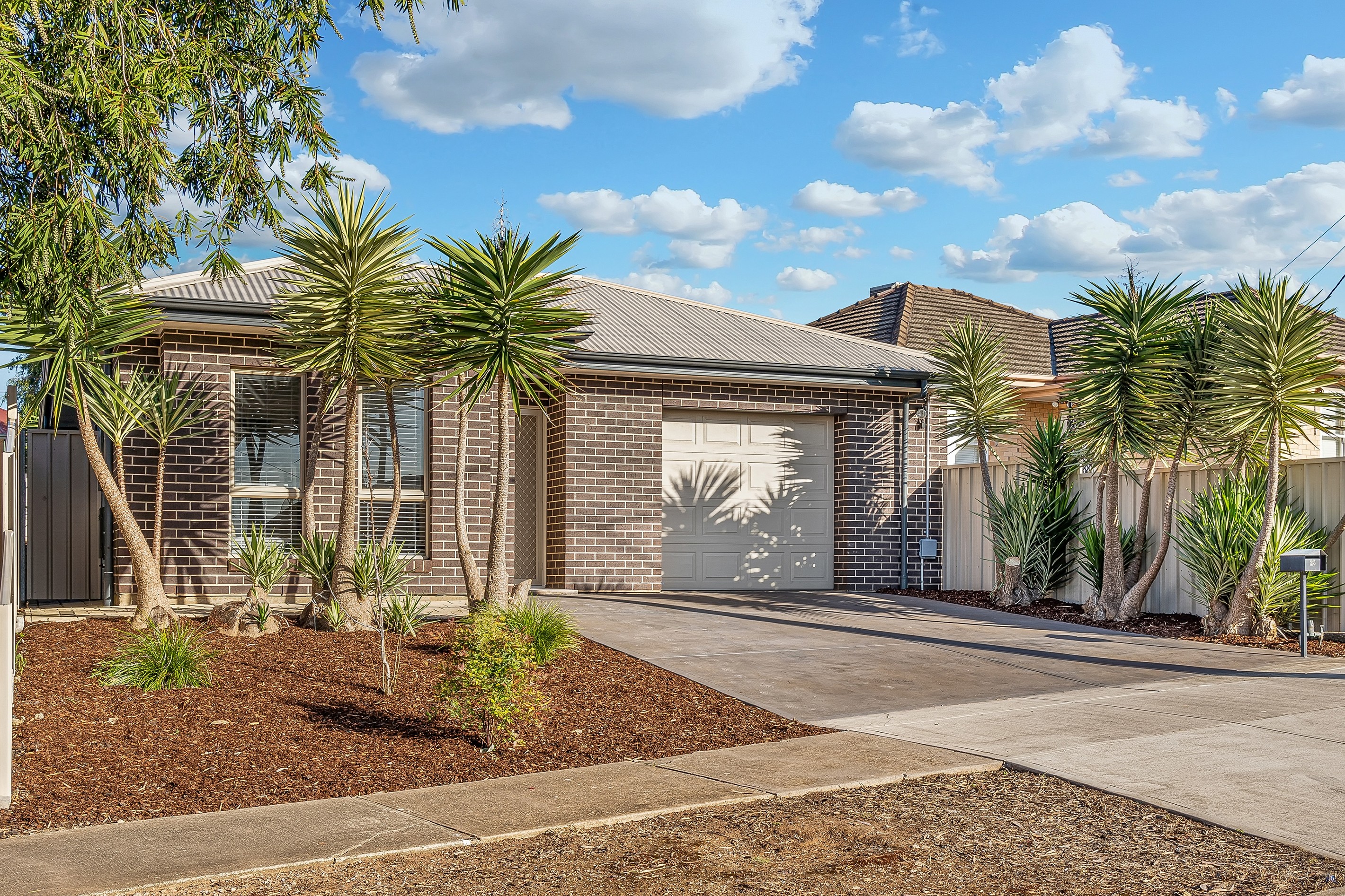 25 The Parade, Blair Athol, SA 5084