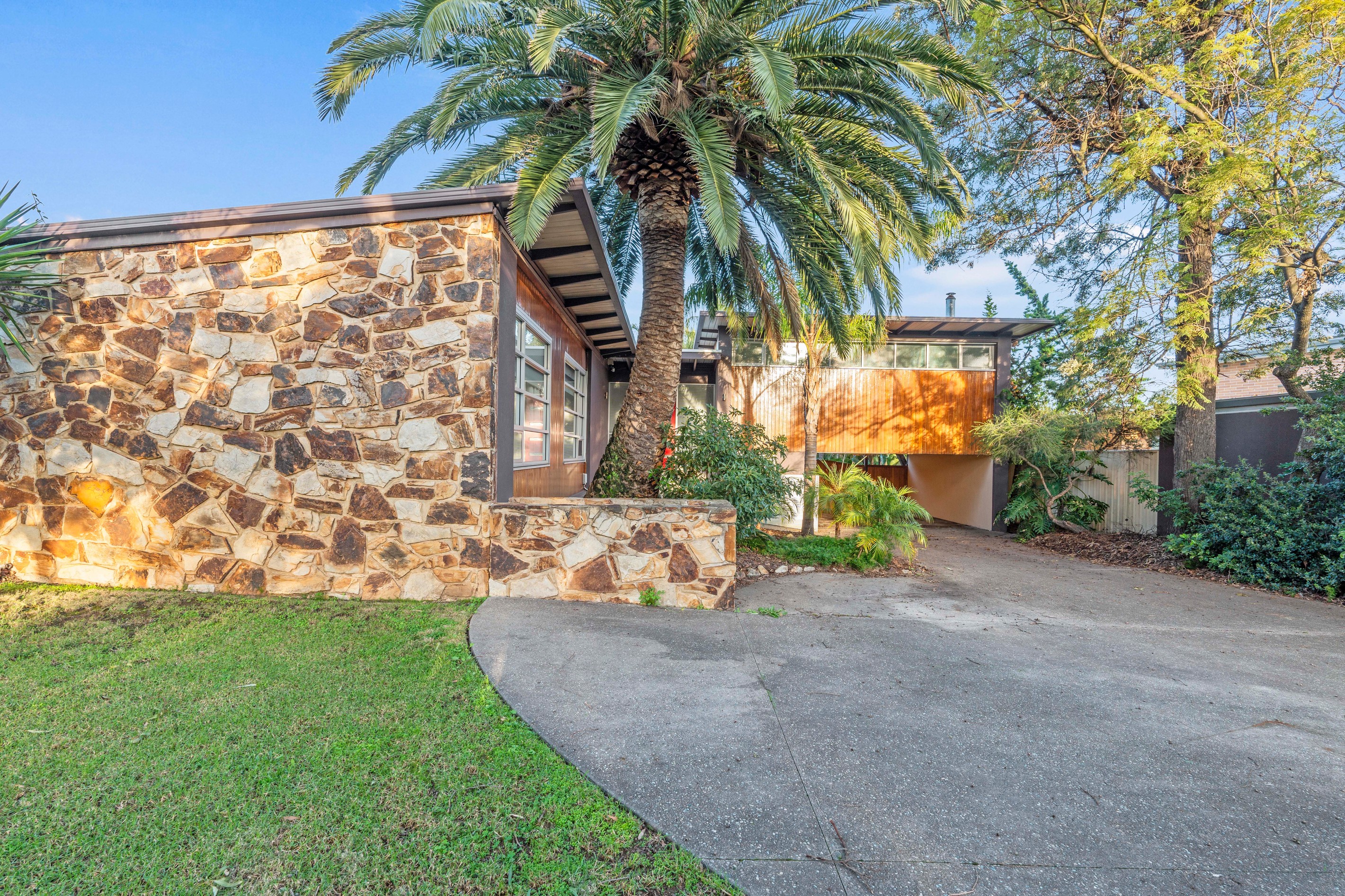 9 Hamilton Street, Vale Park, SA 5081