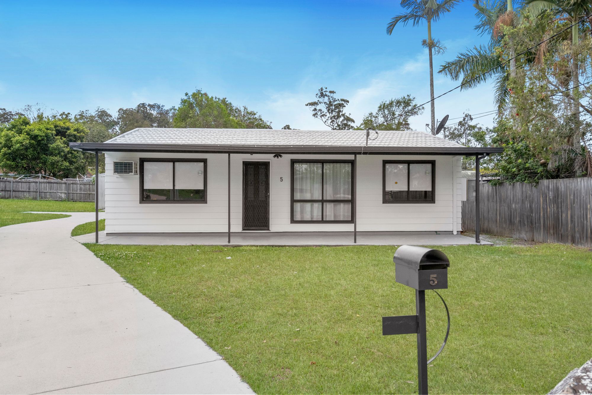 5 Breynia Street — photo from Ray White Logan City