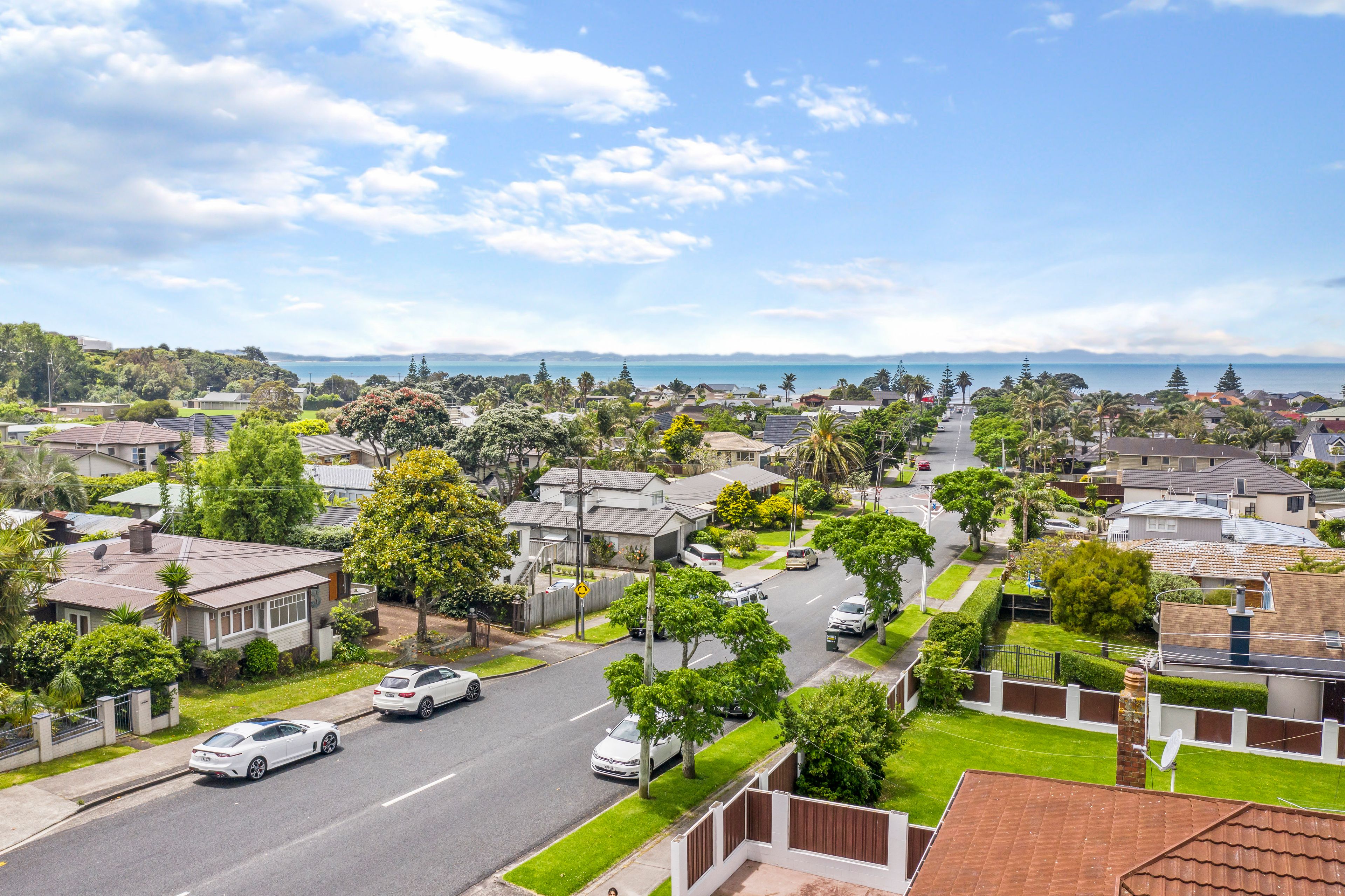 36a Eastern Beach Road, Bucklands Beach, Manukau City