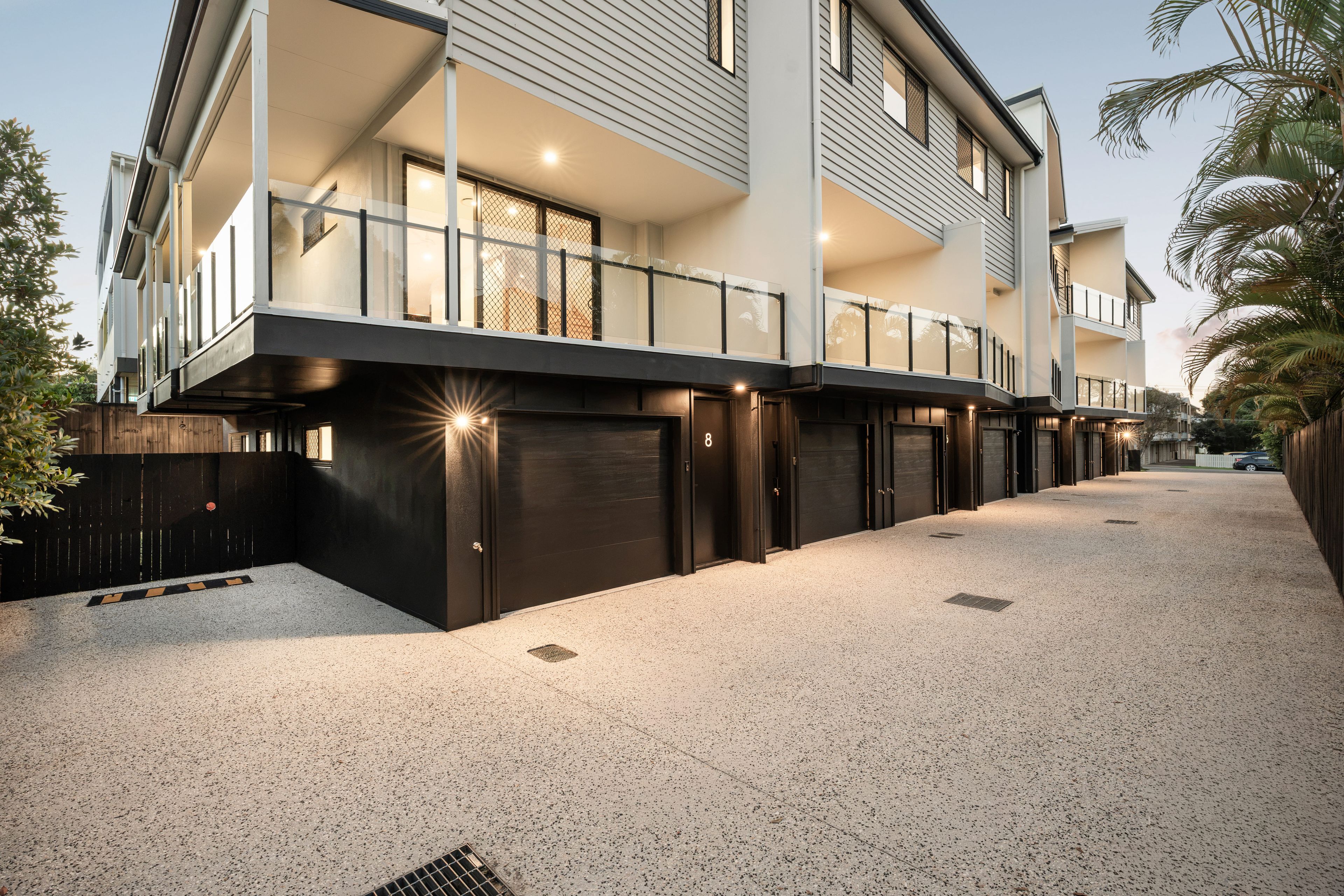 5 & 7/24 Skew Street — photo from Ray White Sherwood