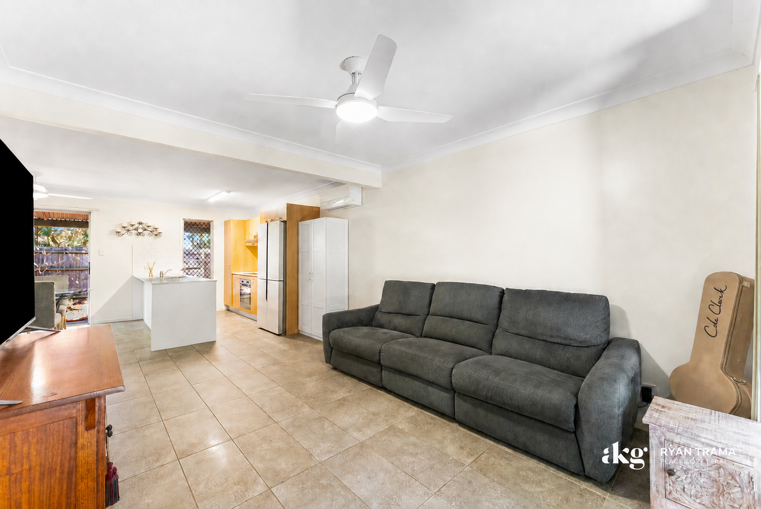 33/104A River Hills Road — photo 7 of 19