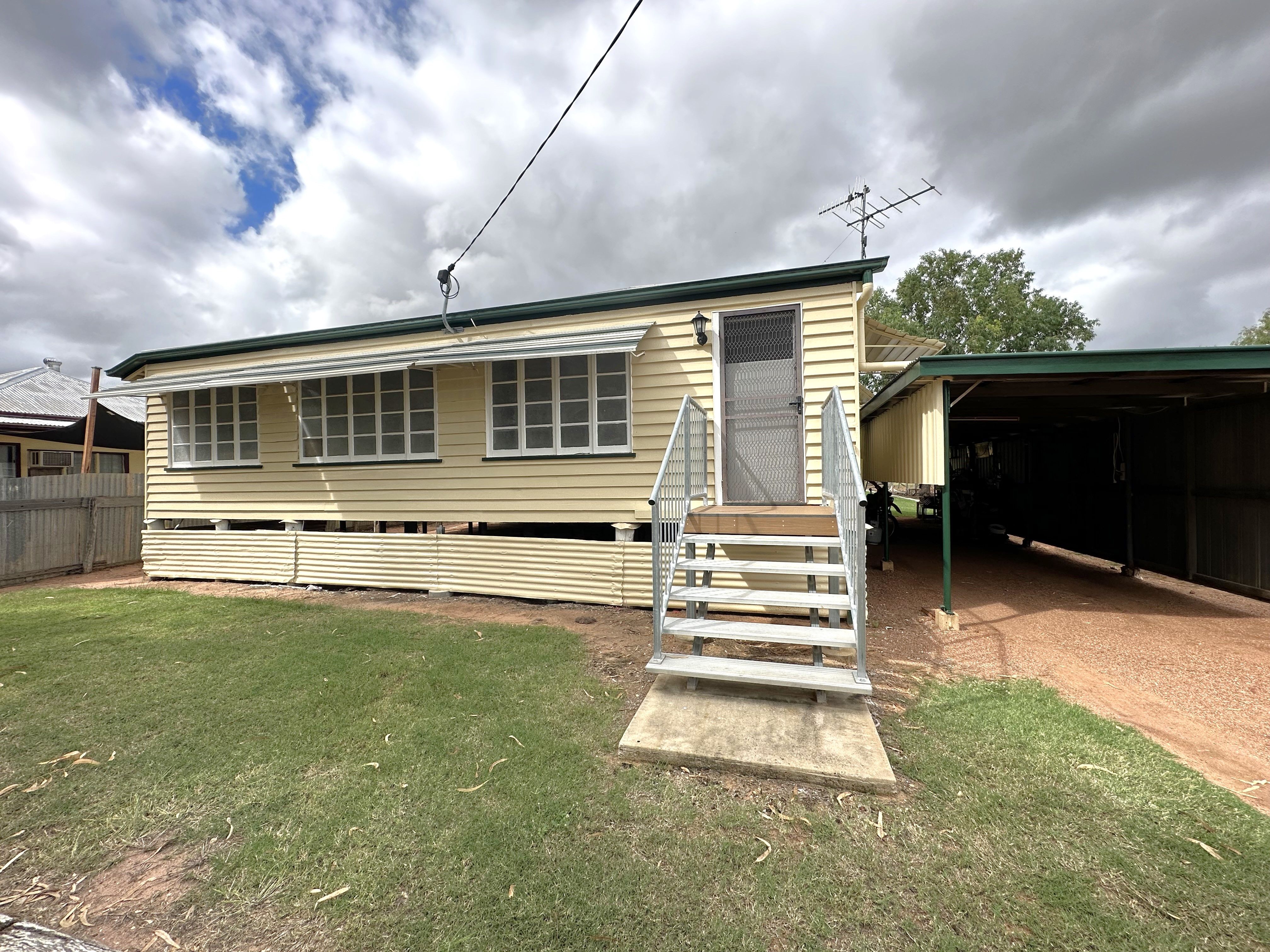 13 Plane Street, Barcaldine, QLD 4725