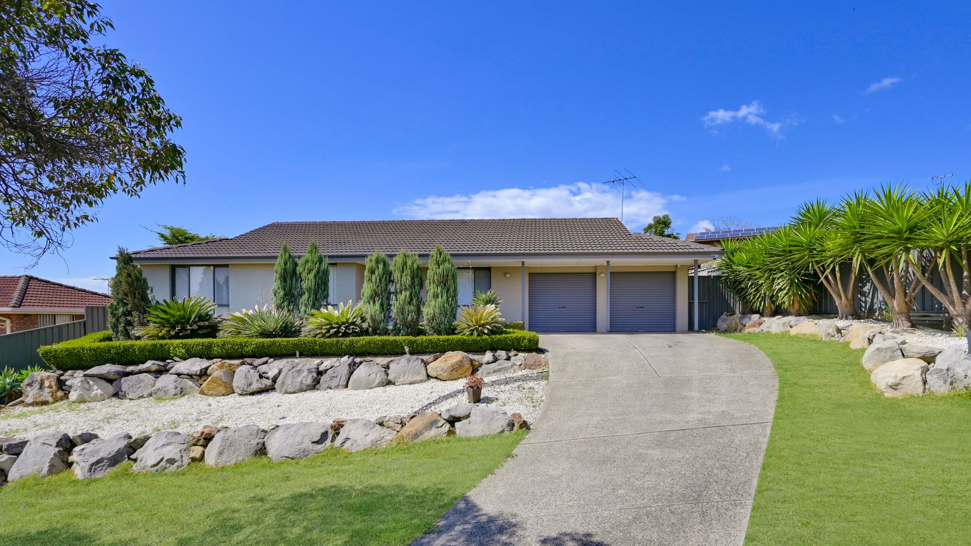 3 Torrens Place, Kearns NSW 2558