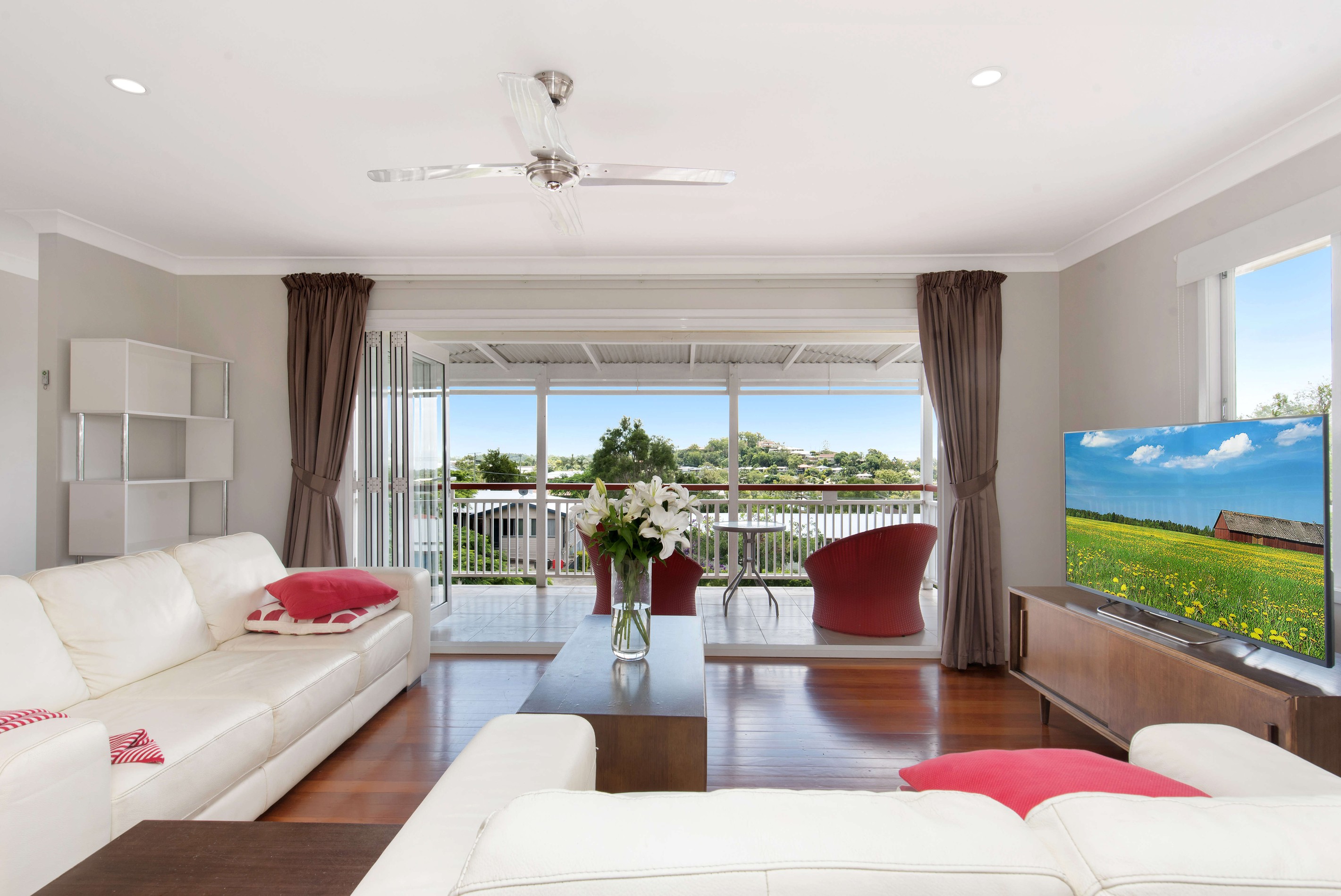 43 KIngaroy Street, Stafford Heights, QLD 4053