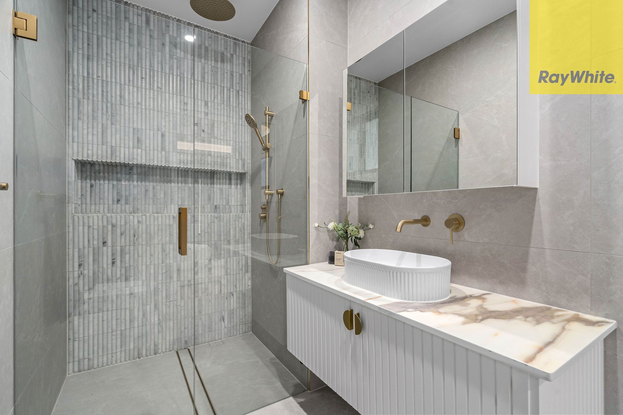 4B Libera Avenue — photo 13 of 21