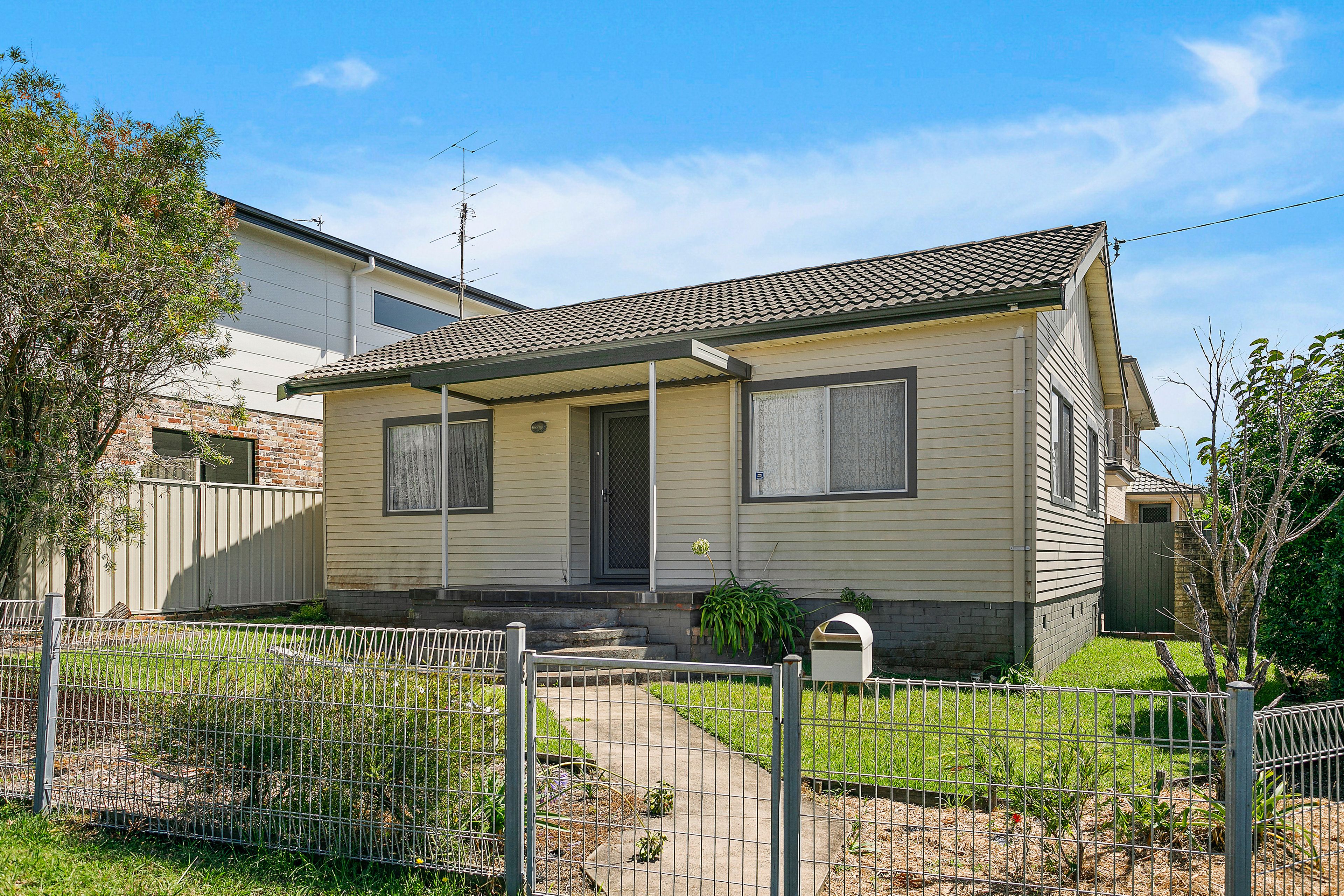 9 Barrack Avenue, Barrack Heights, NSW 2528