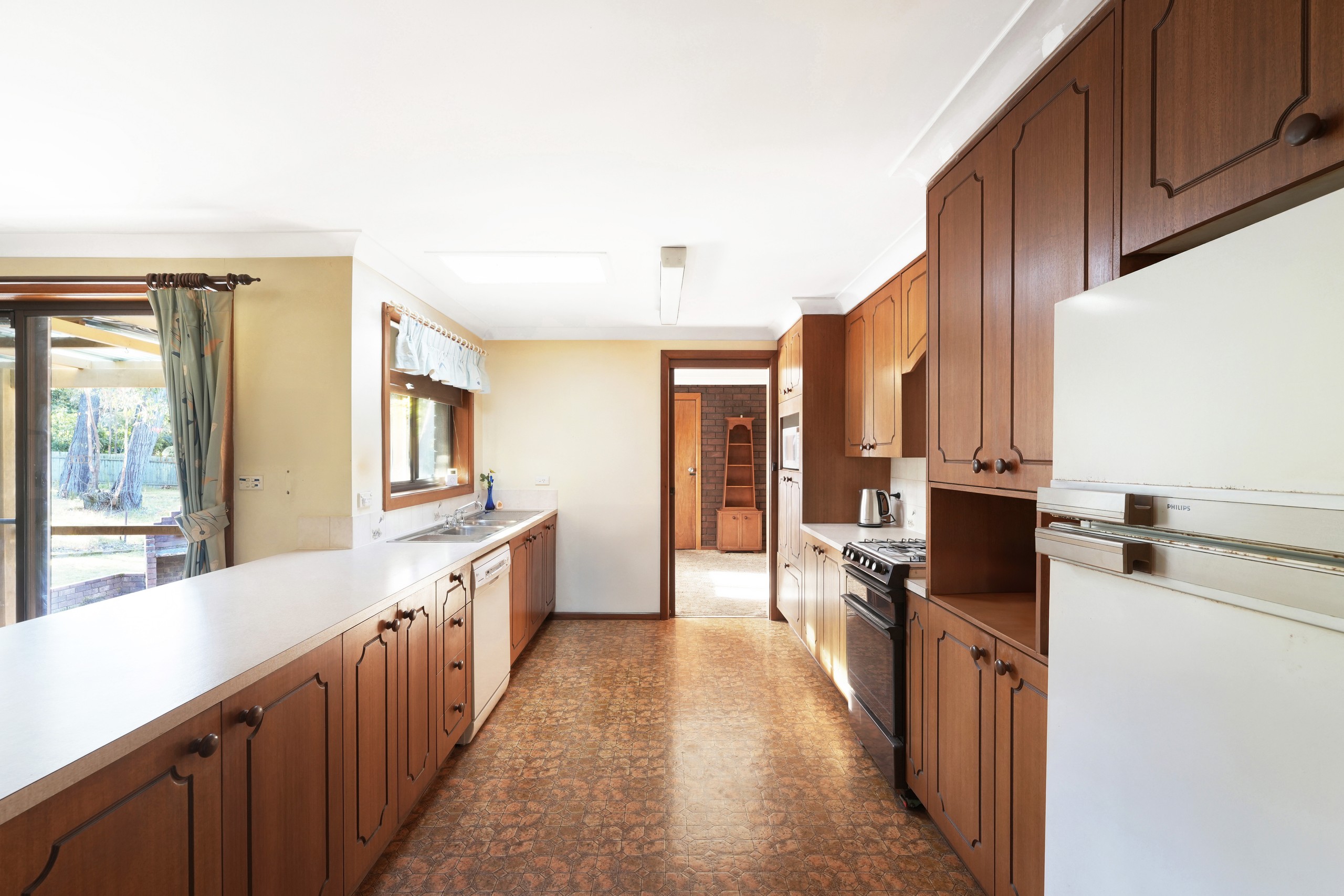 2 Orient Street, Willow Vale, NSW 2575